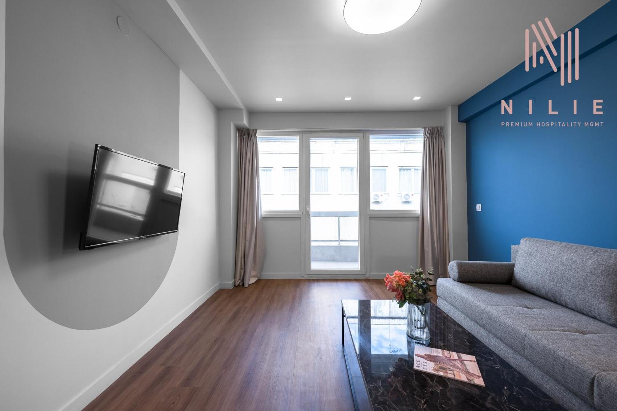Big Apple Aprts, Nilie Hospitality Mgmt