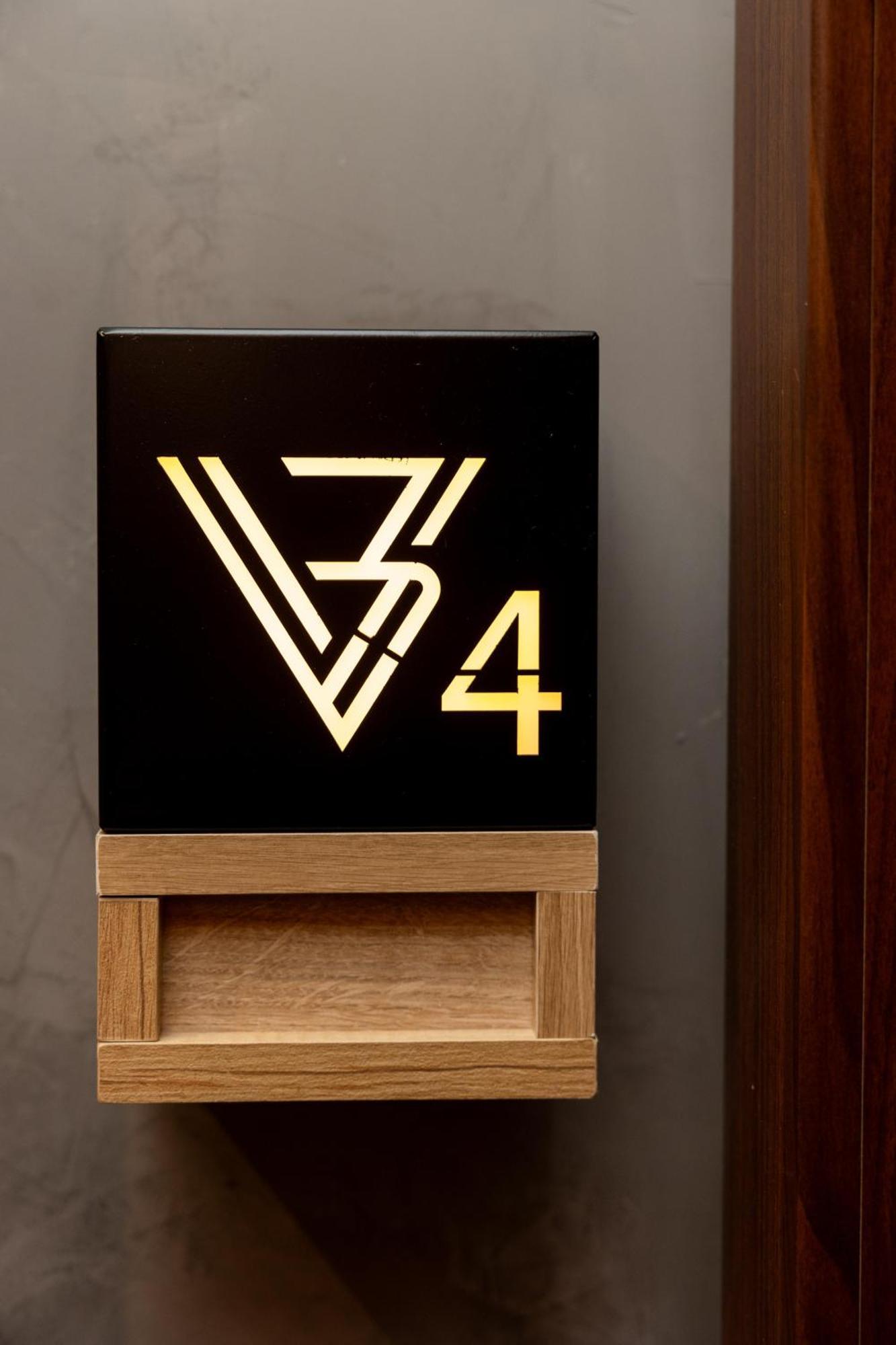 Valaoritou 3 Luxury *