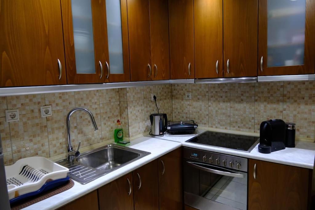 White Tower Office-apartment Thessaloniki