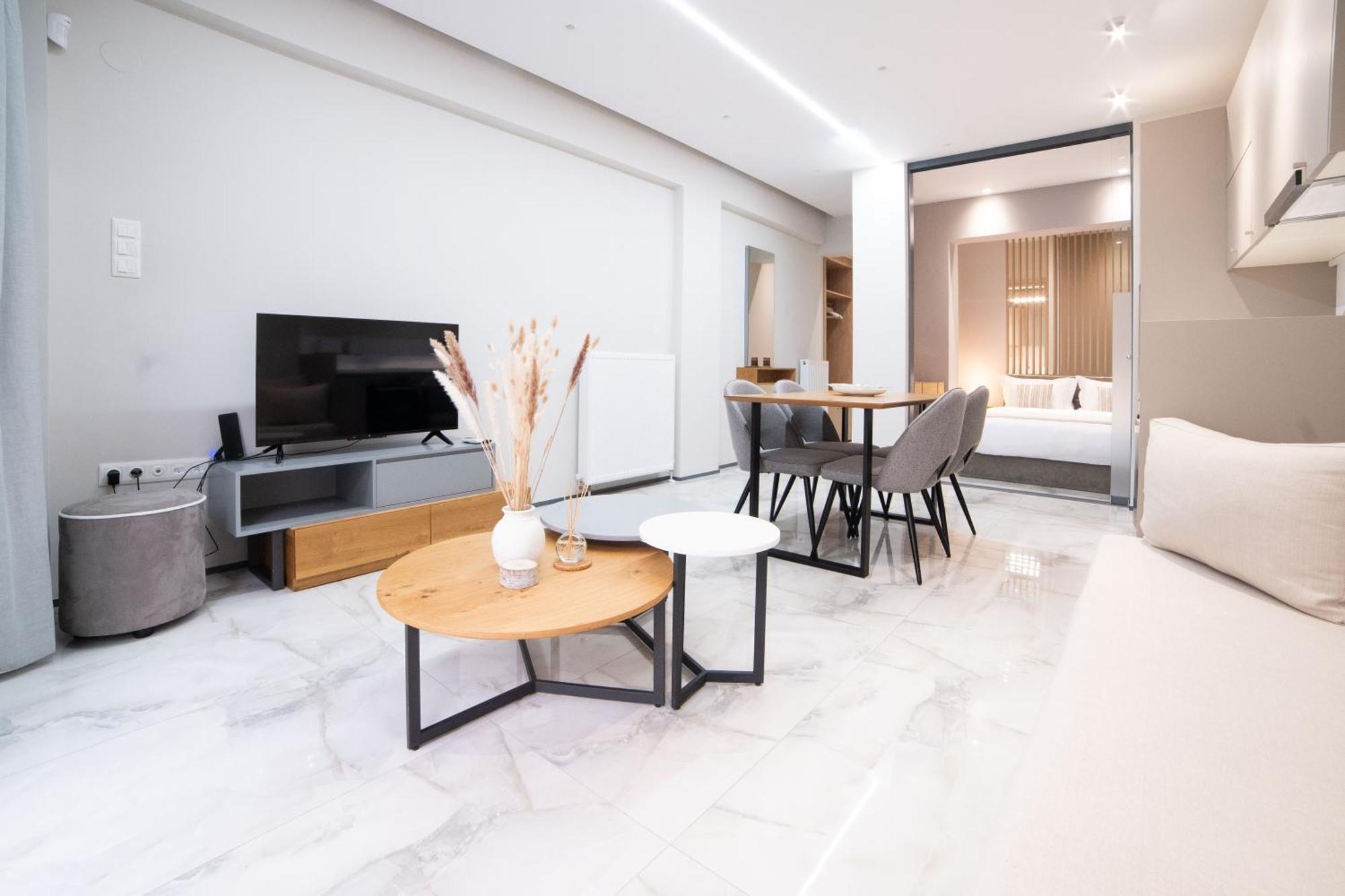 F & B Collection - Center Hidden Gem Thessaloniki