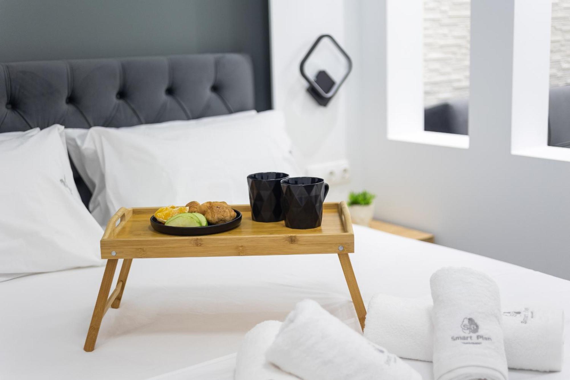 Căn hộ New Luxury In Downtown