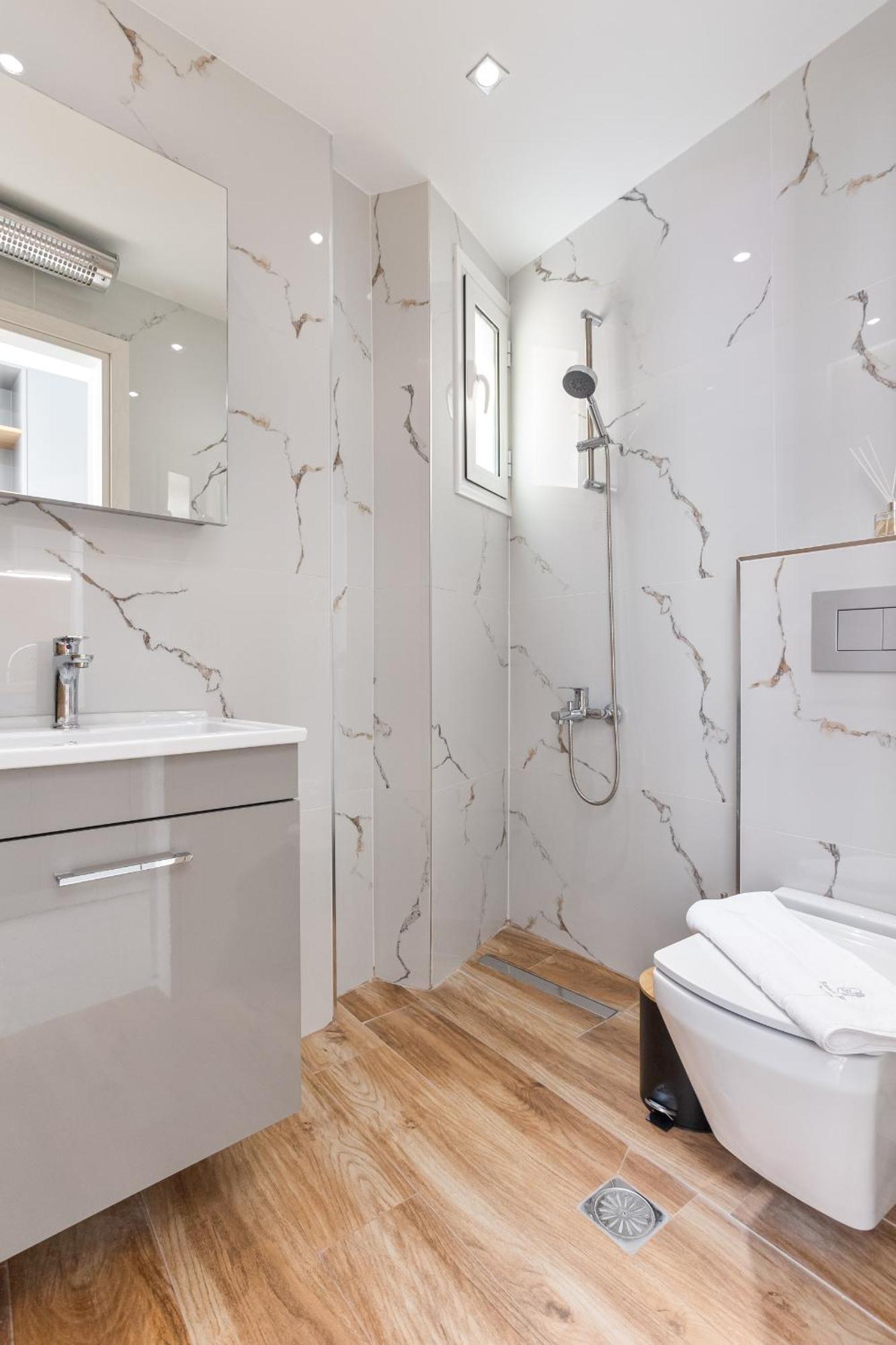 New Glamorous In Downtown Apartment Thessaloniki