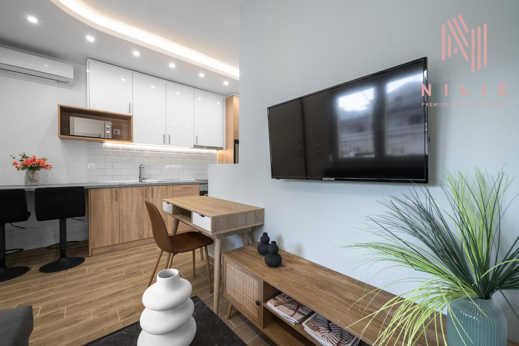 V6 Penthouse, Nilie Hospitality Mgmt * Selanik