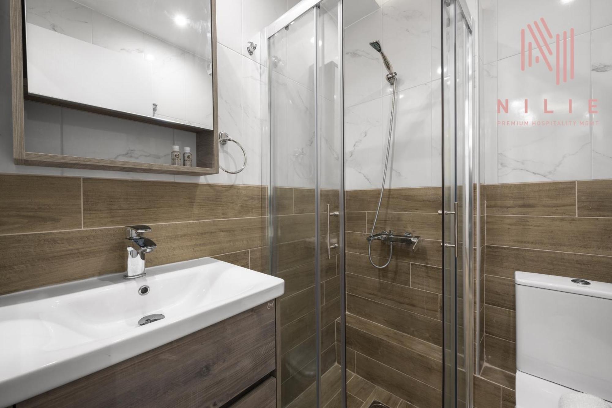 Apartment V6 Penthouse, Nilie Hospitality Mgmt *