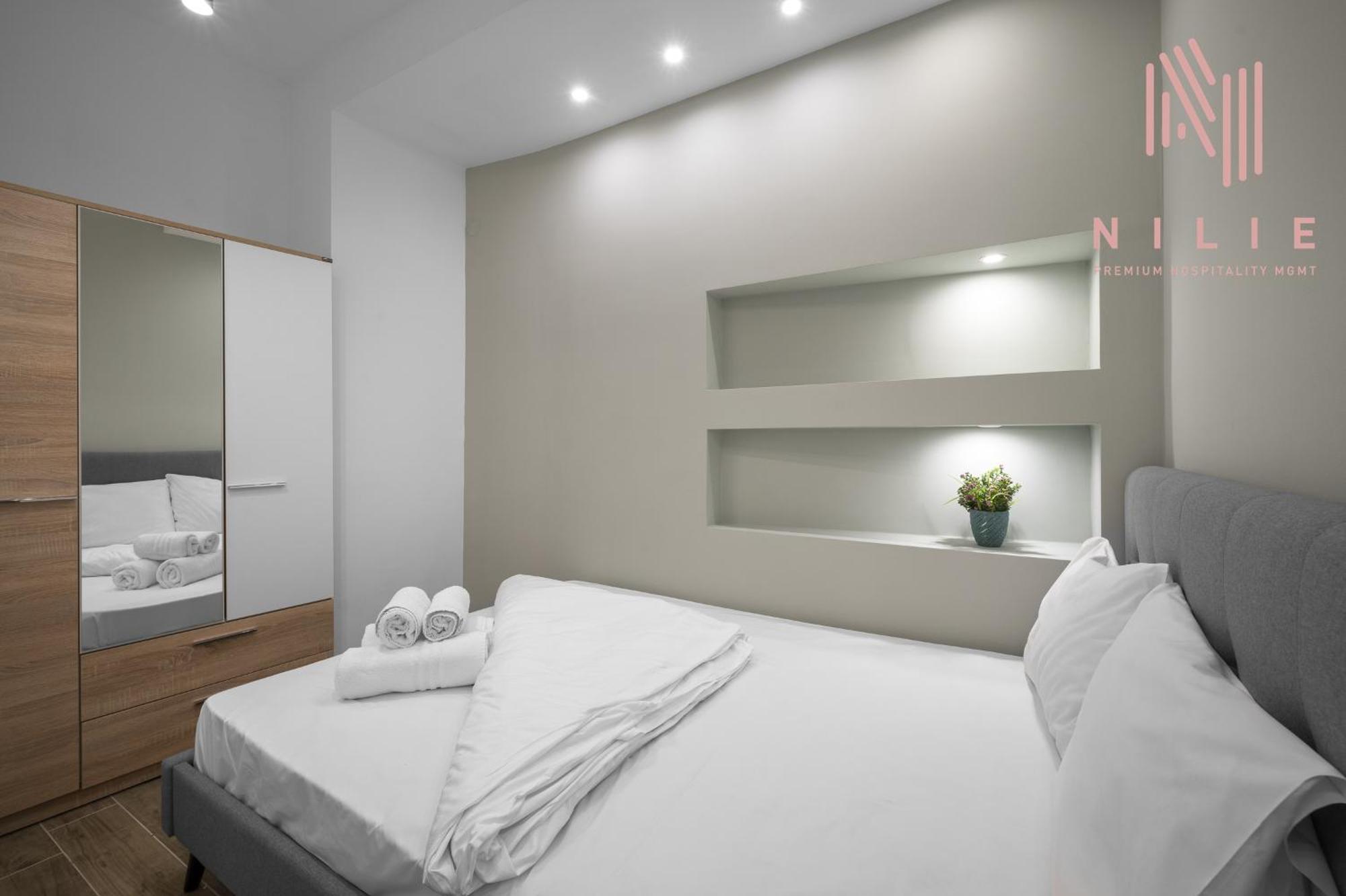 V6 Penthouse, Nilie Hospitality Mgmt *