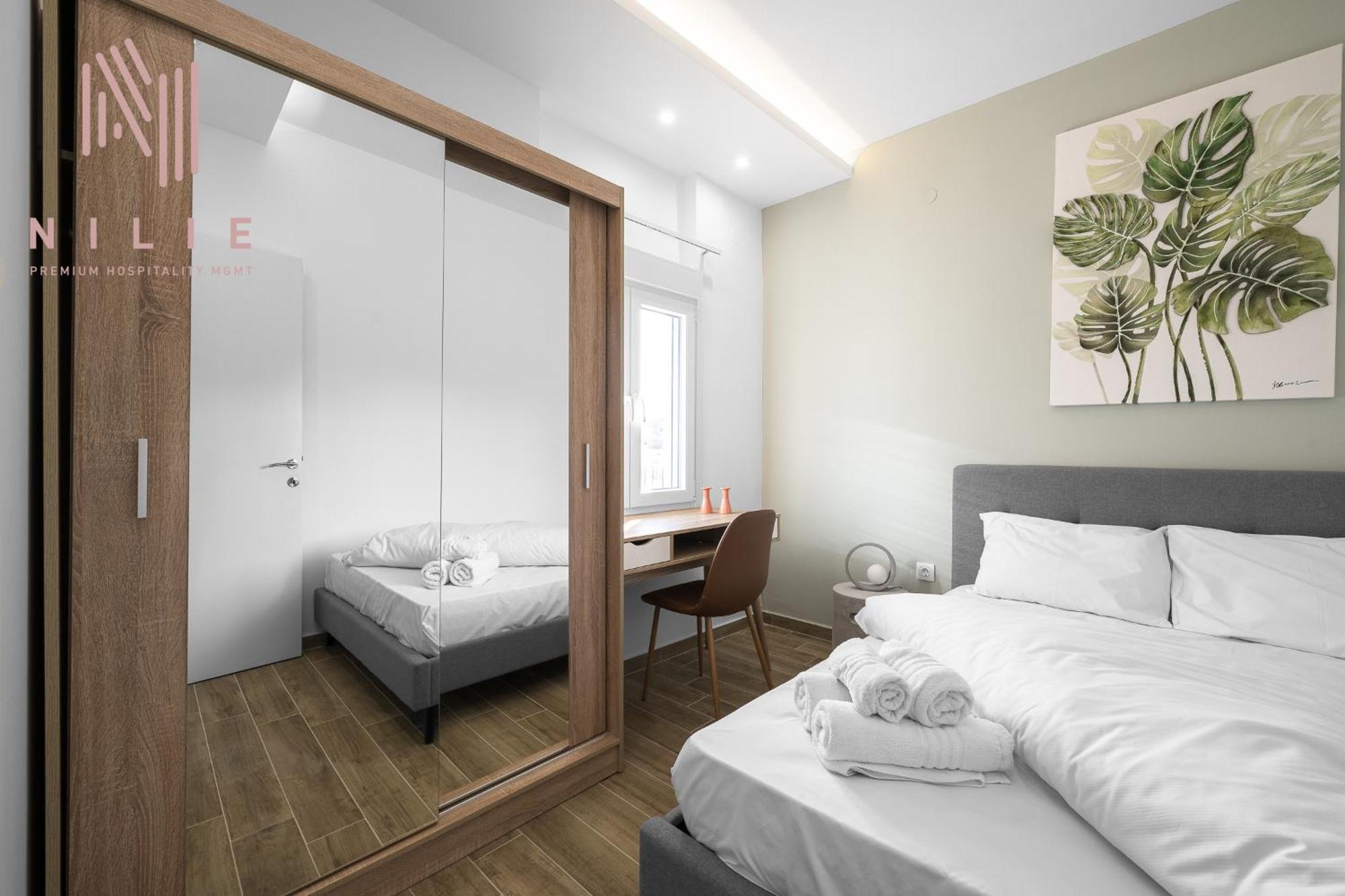 V6 Penthouse, Nilie Hospitality Mgmt * Selanik