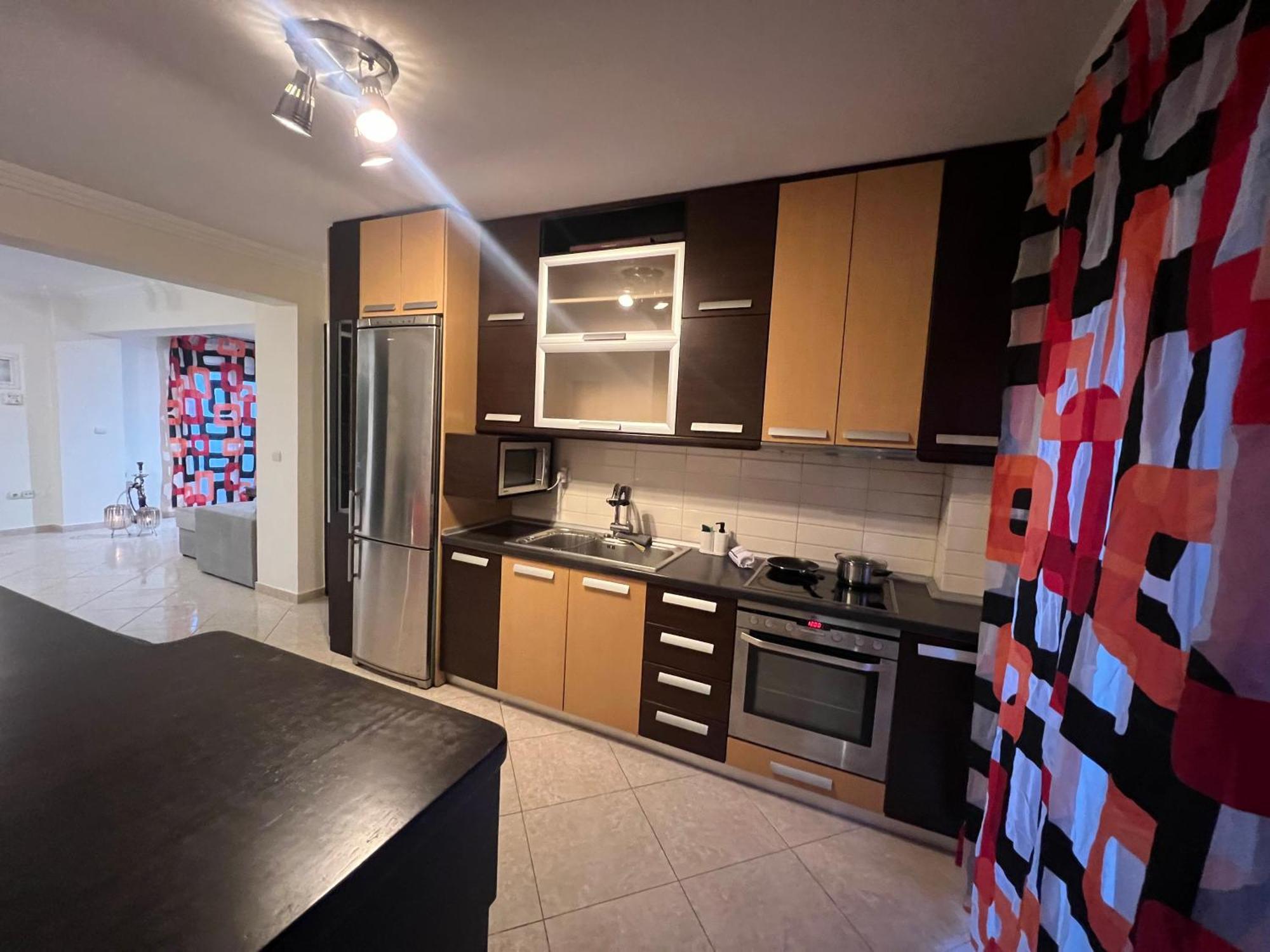 Apartment Quirky & Classy Flat In Salonika