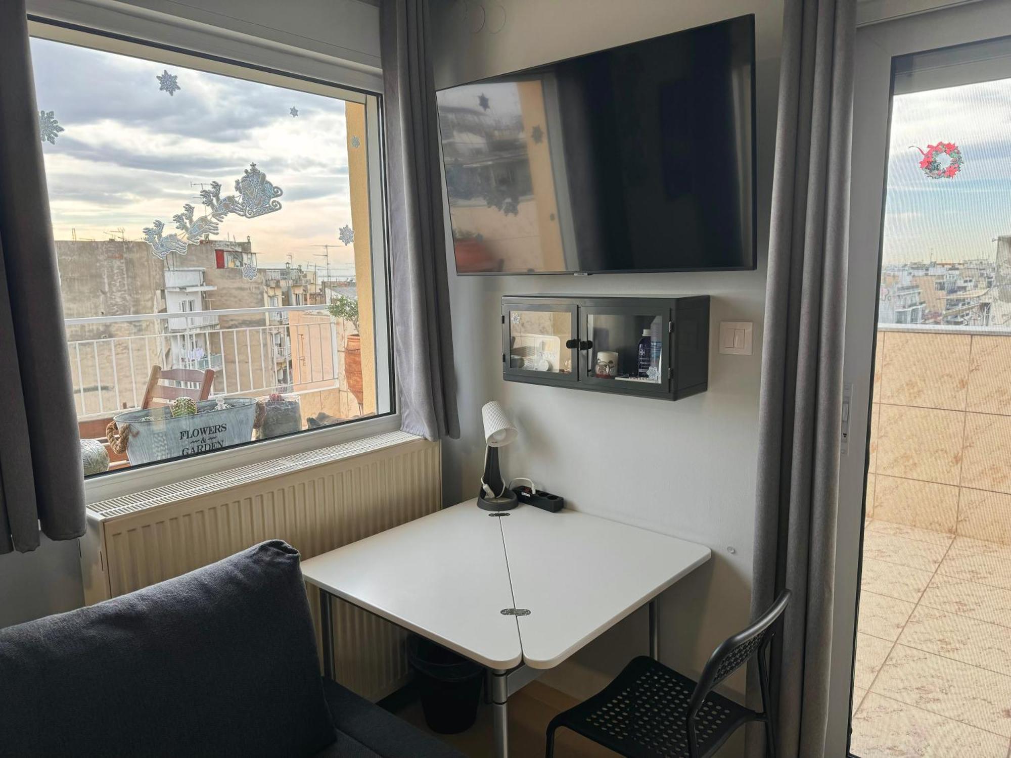 Horizon /downtown Penthouse W/ Massive Terrace Thessaloniki