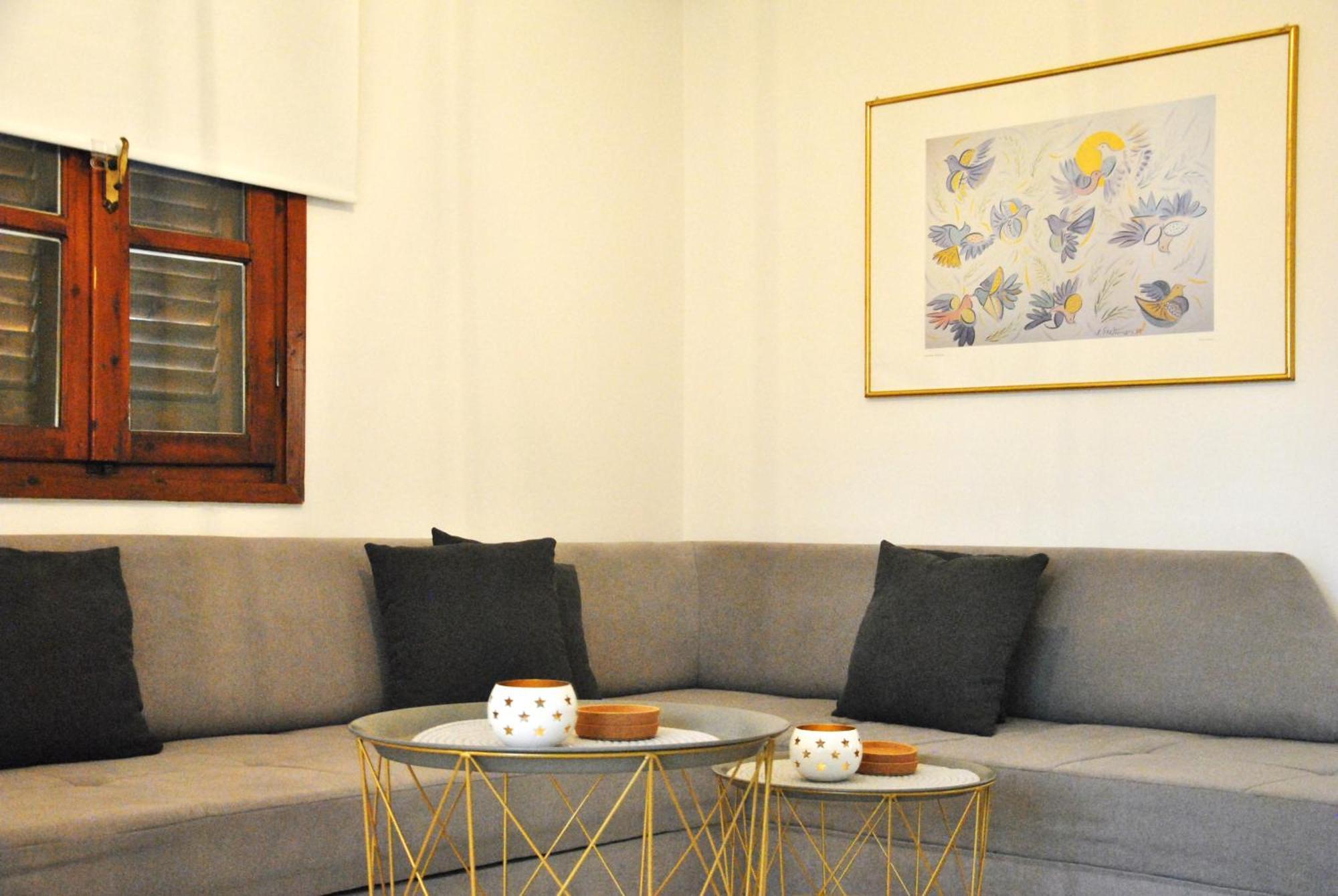 Apartment 4 Seasons Breeze / *