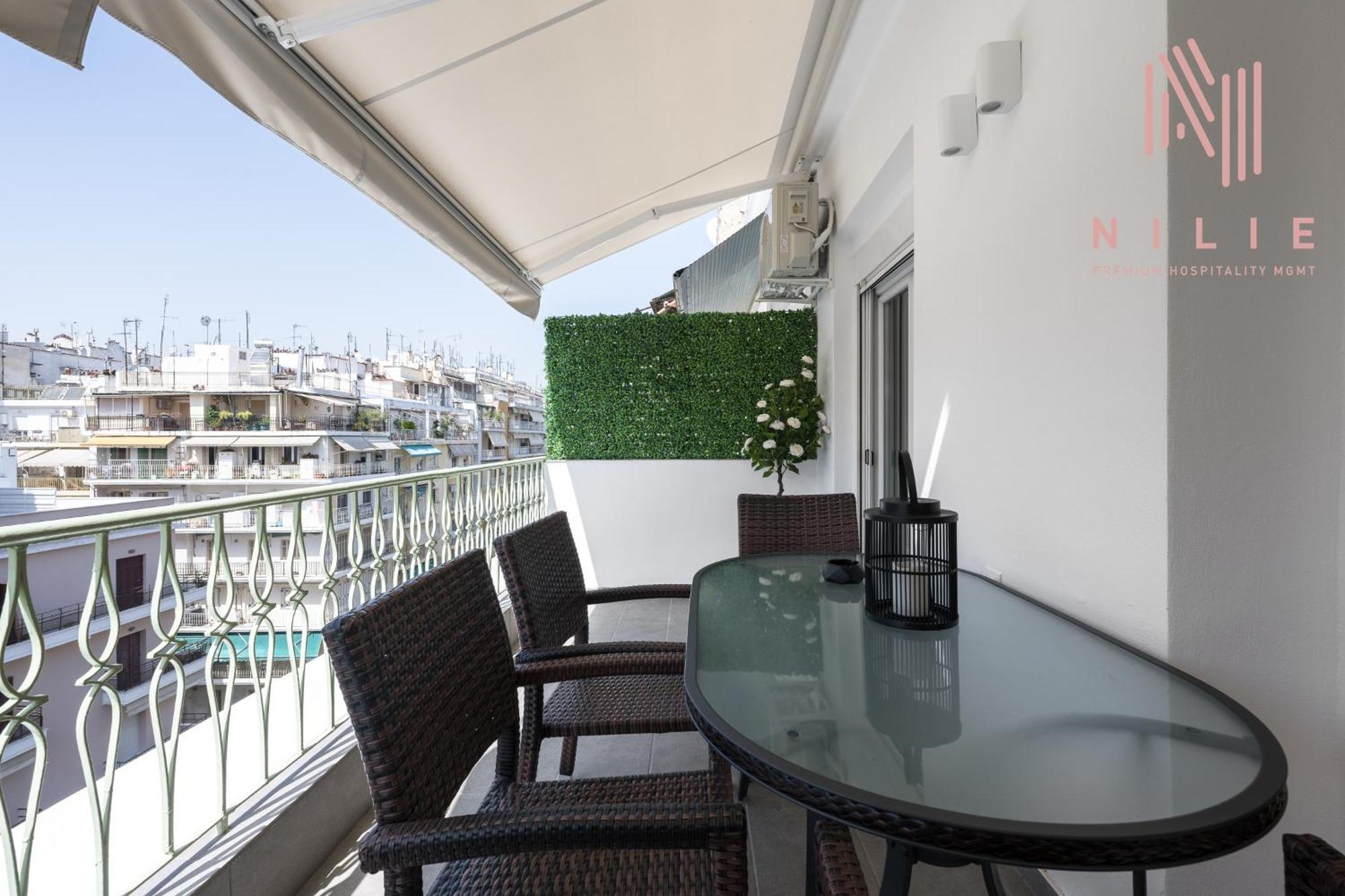 Lusso Bianco, Nilie Hospitality Mgmt * Thessaloníki