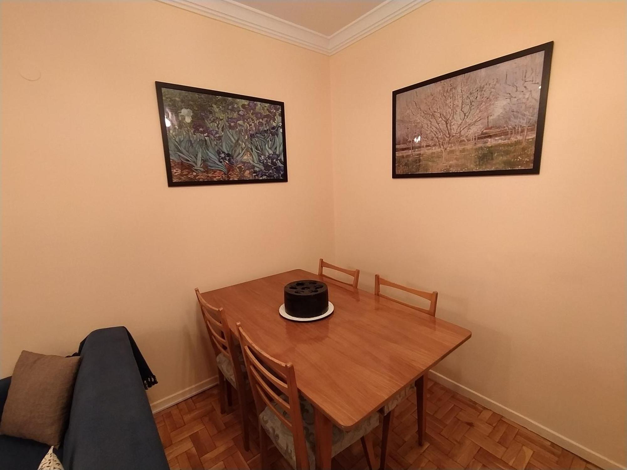 Apartment Cozy Three Bdrms At Five Filippou Str