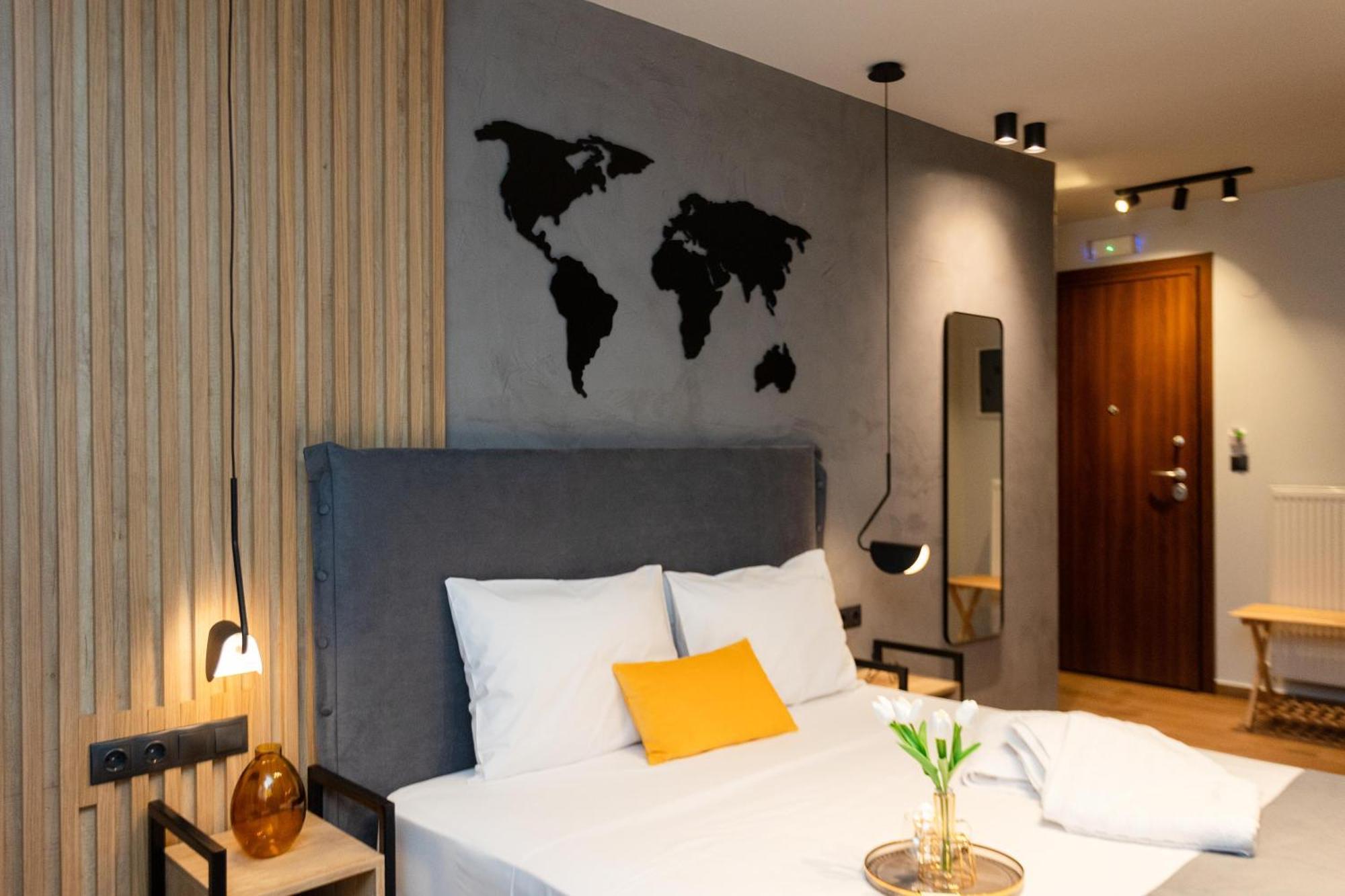 Valaoritou 3 Luxury