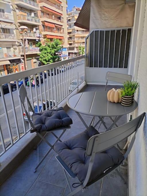 Luxe Boutique With Balcony *