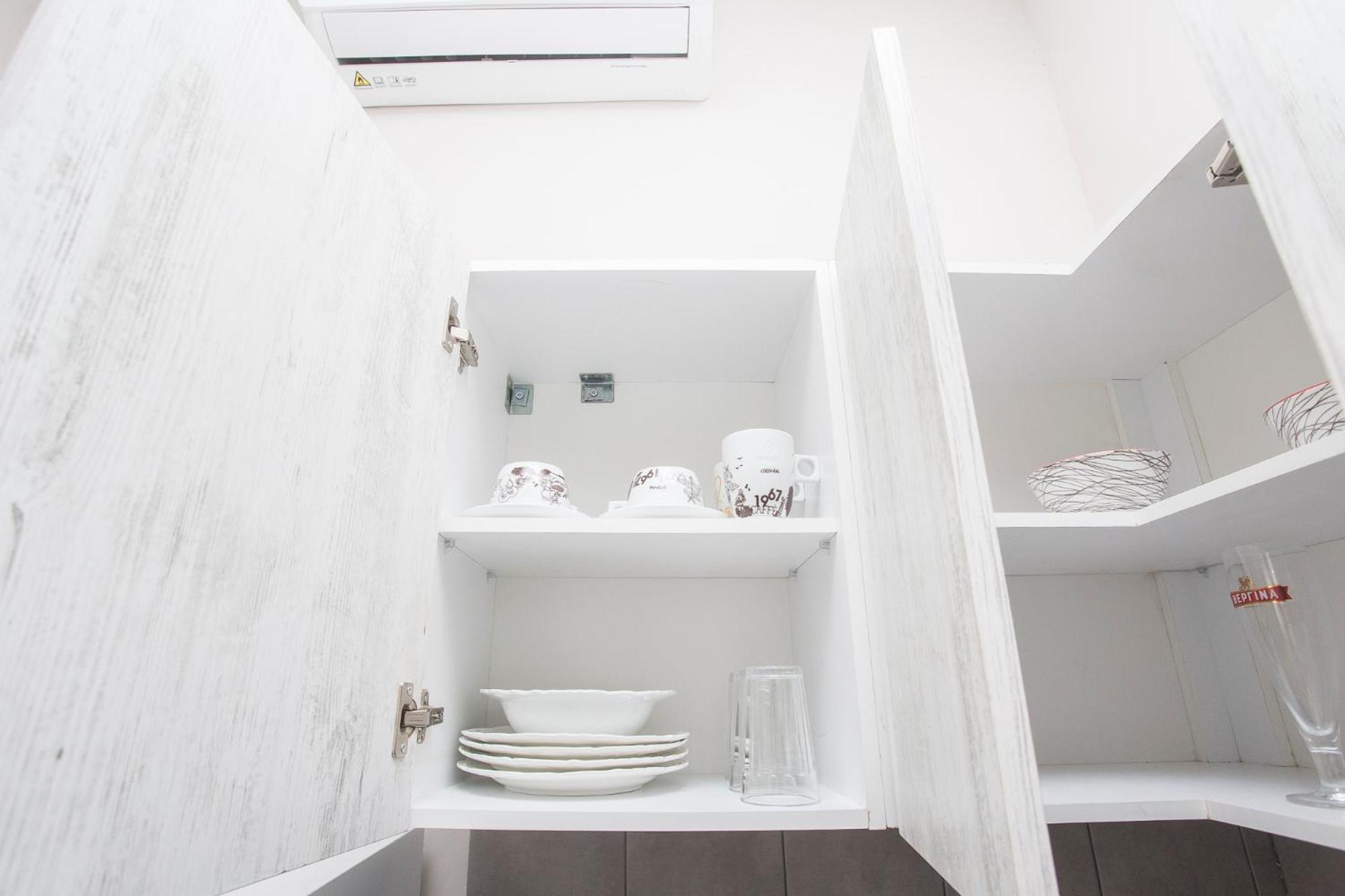 Apartment Closer 