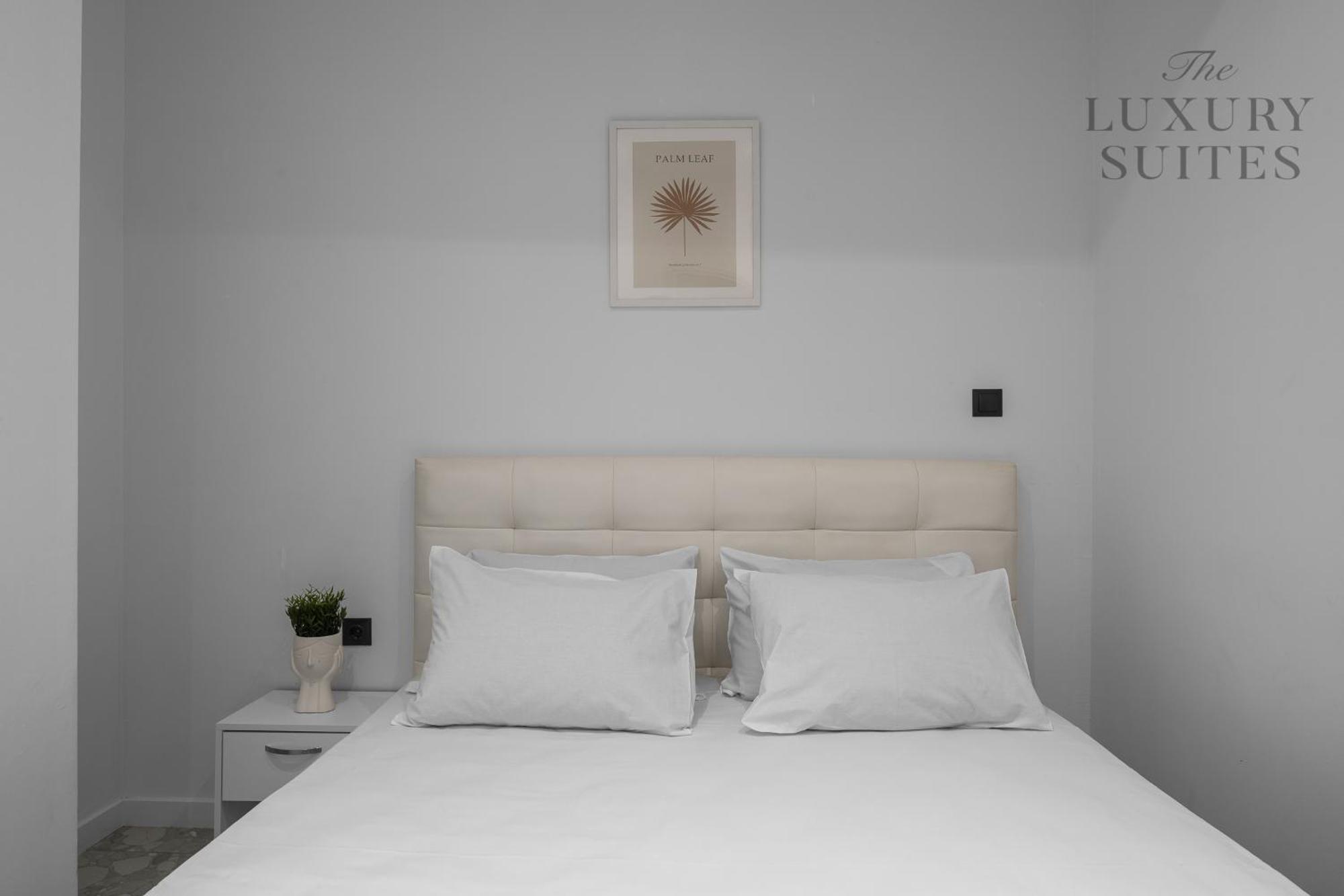 Aelia Apartments, The Luxury Apartamento