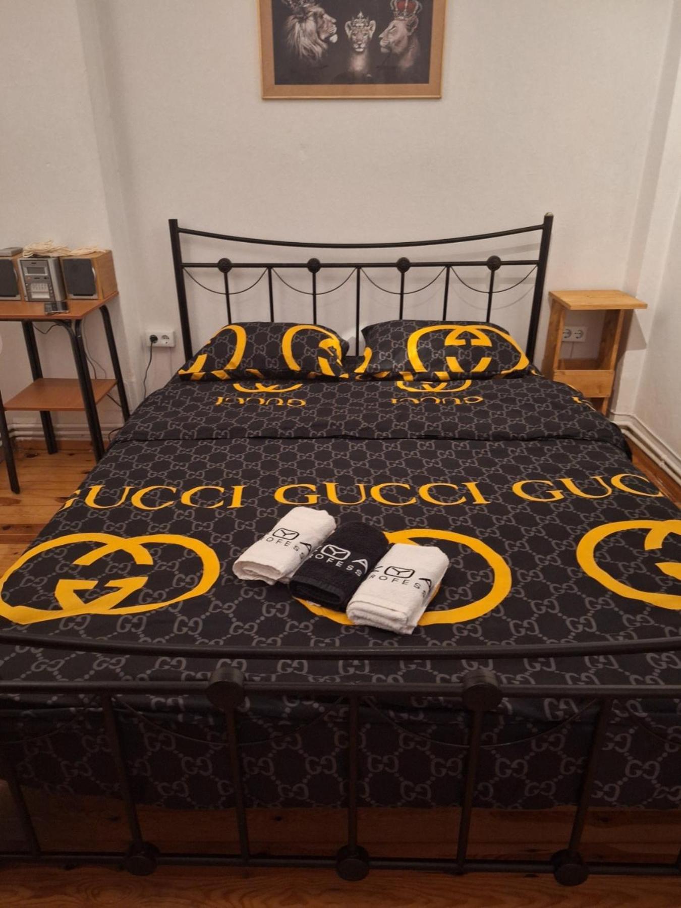 Queen 60m2 Apartment