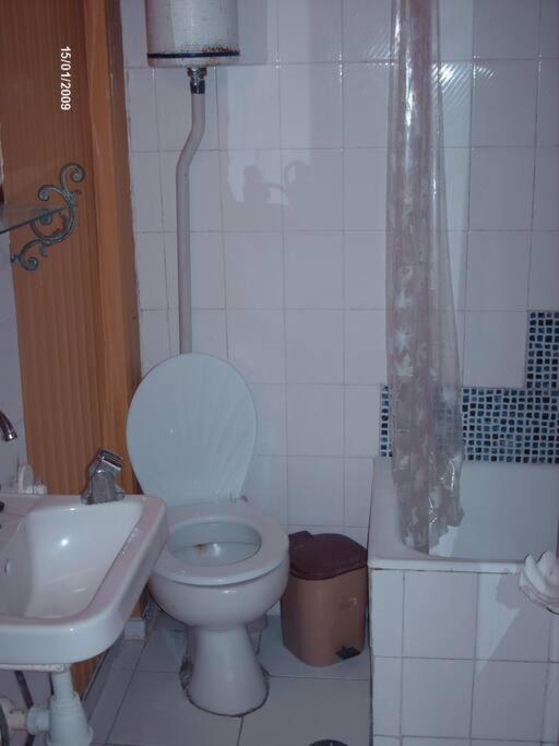 In The Heart Of The - Next To The Universities Apartment Thessaloniki