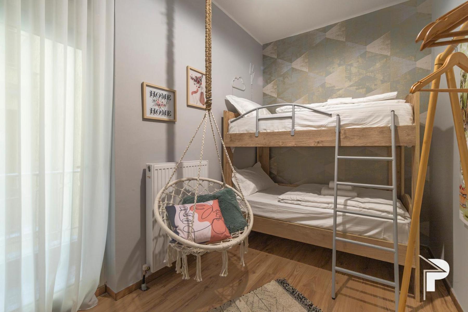 P Deluxe 4 Apartment