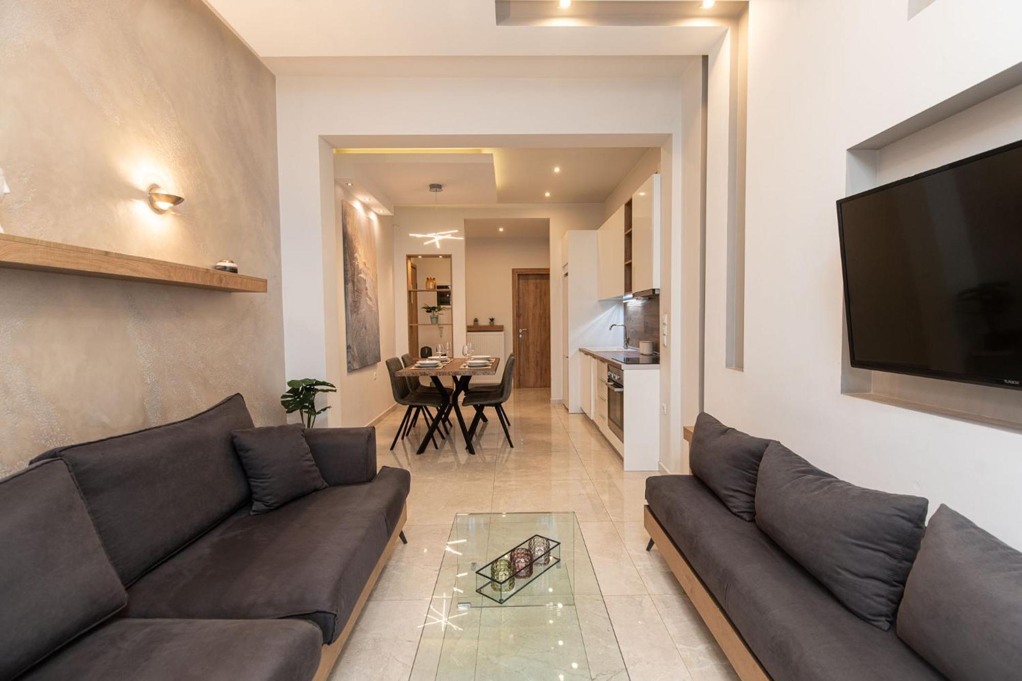 Apartment Tsimiski's Pearl *
