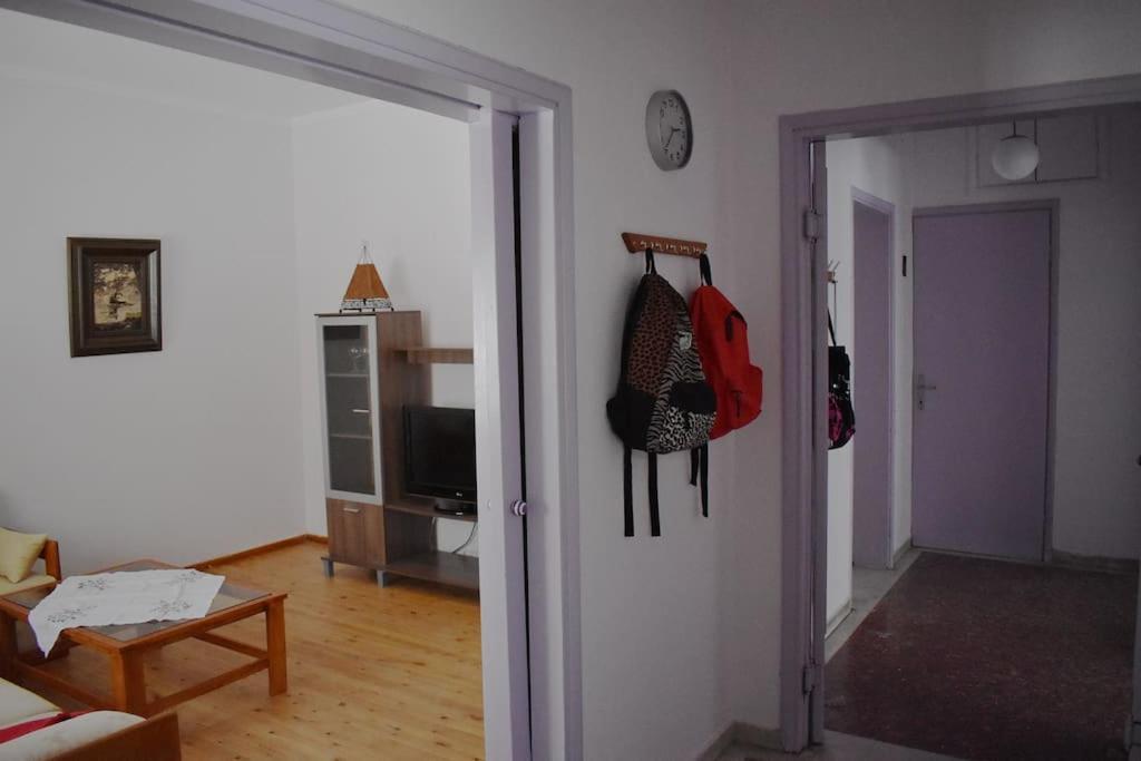 Calypso Apartment *