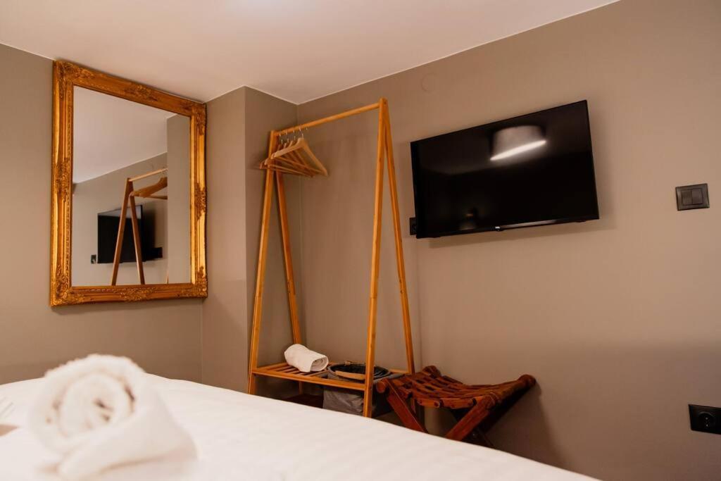 Olive Apartment