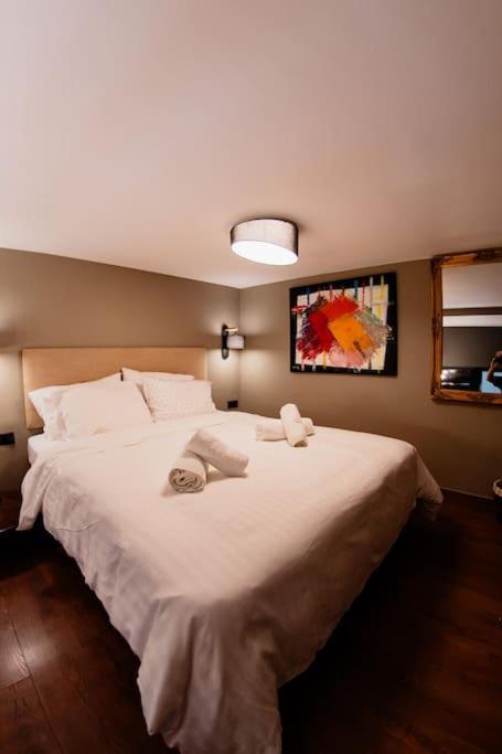 Olive Apartment *