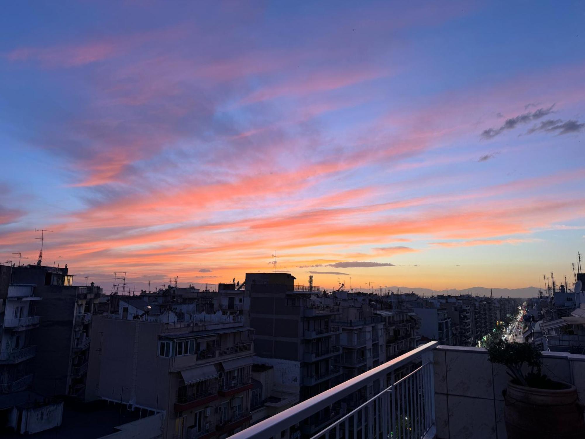 Apartment Horizon /downtown Penthouse W/ Massive Terrace Thessaloniki