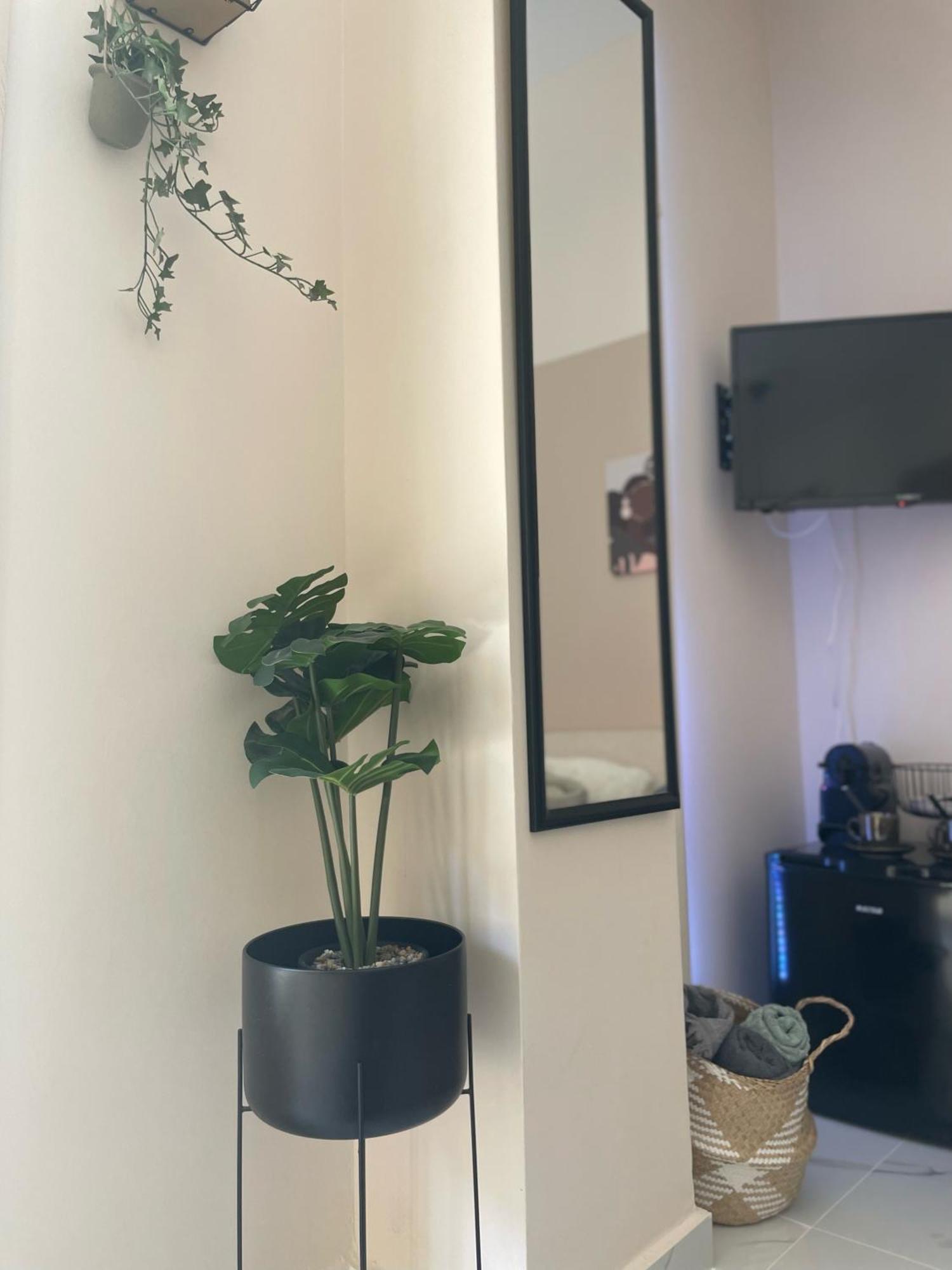 Apartment Heart 4