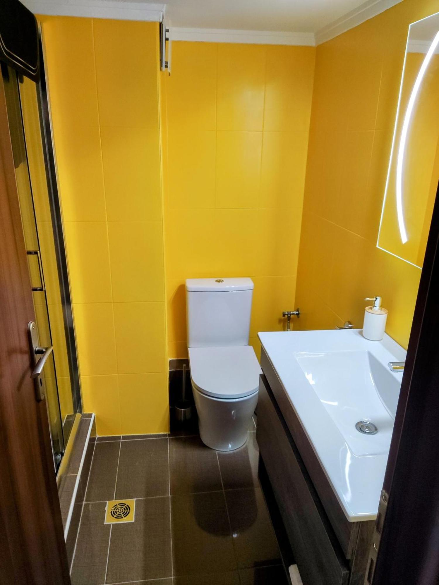 Cozy Apt! Friends & Family - Private Paid Parking Daire Selanik