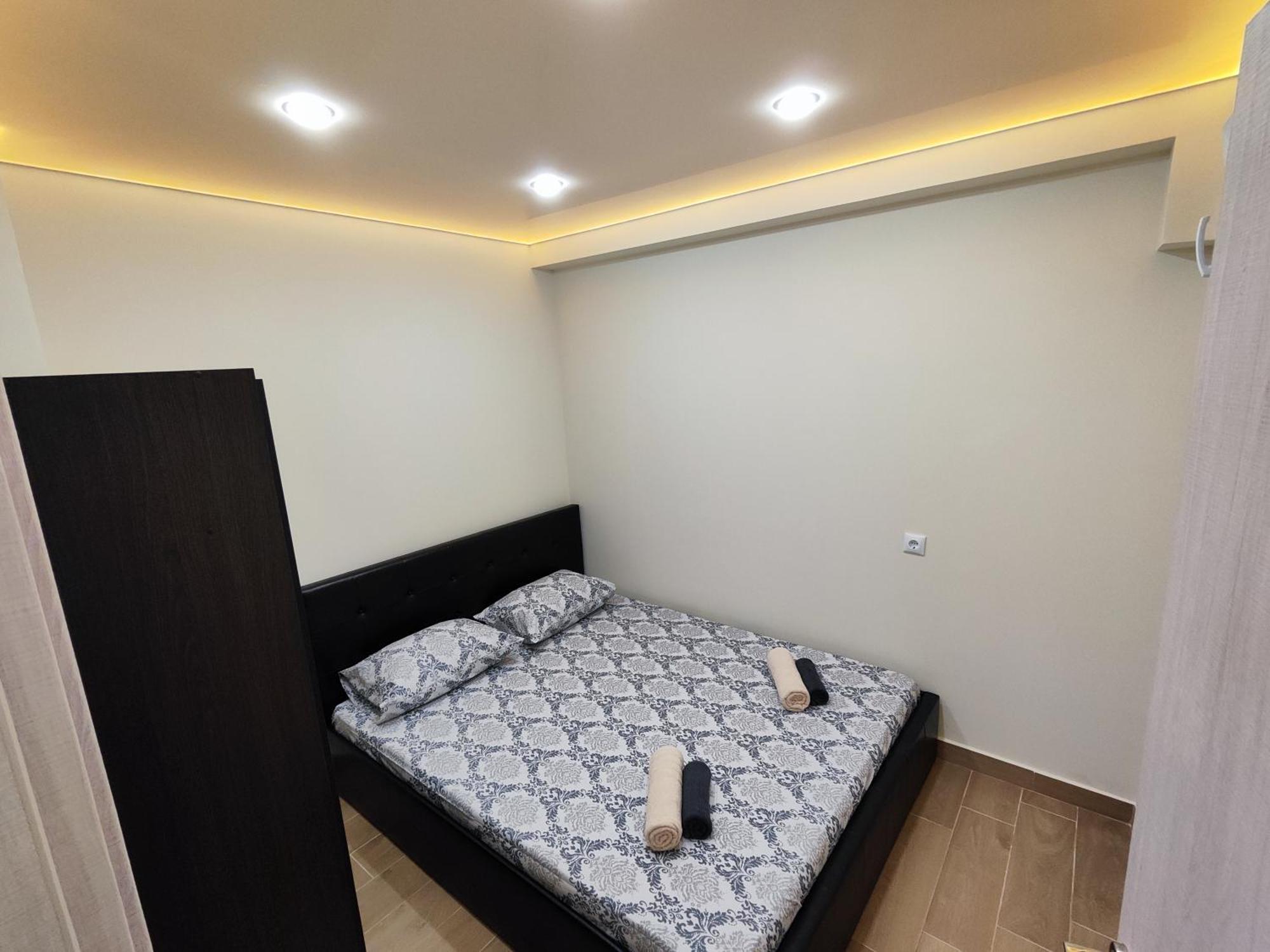 Jq Lux Ap * Thessaloniki