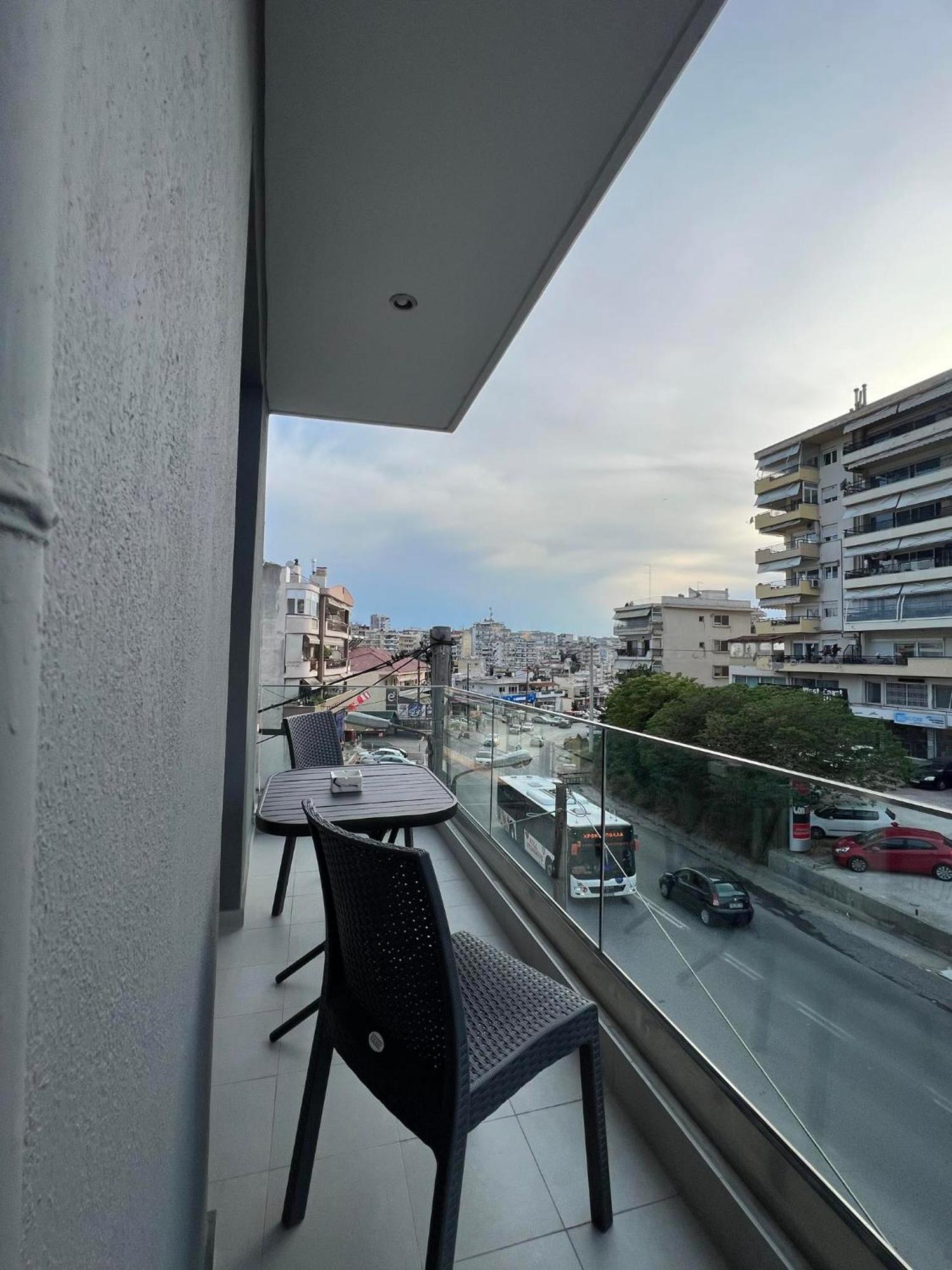 Av Luxury Apartamento Tessalónica