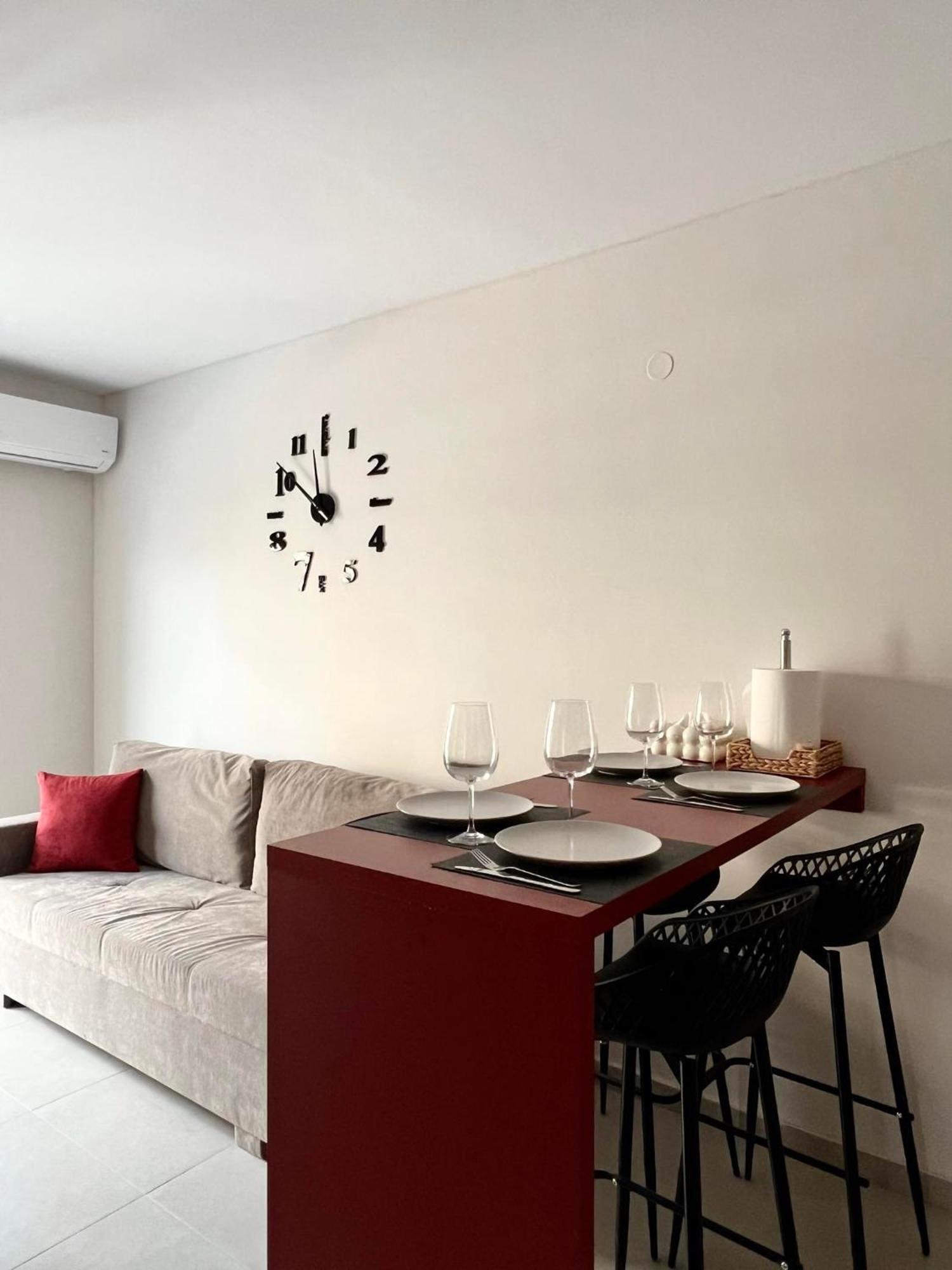 Av Luxury Apartamento