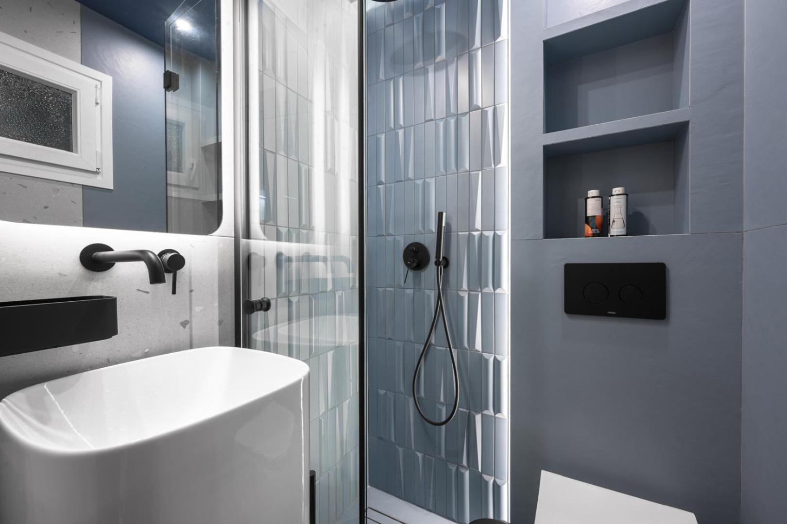 #luxlikehome Tsimiski Blue Apartment *