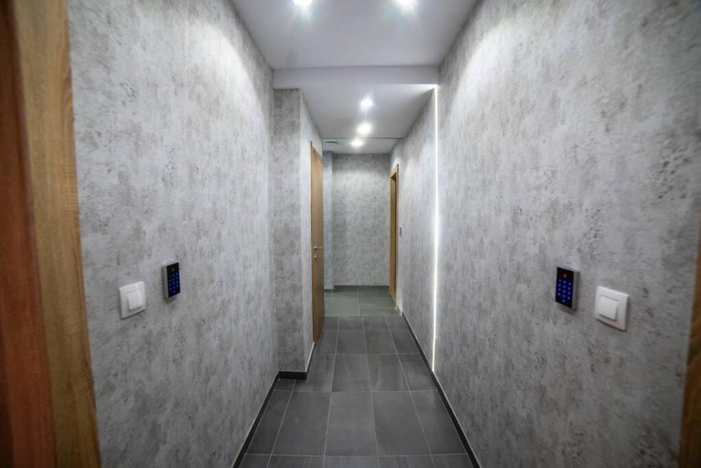 Coloris Aureus Apartment
