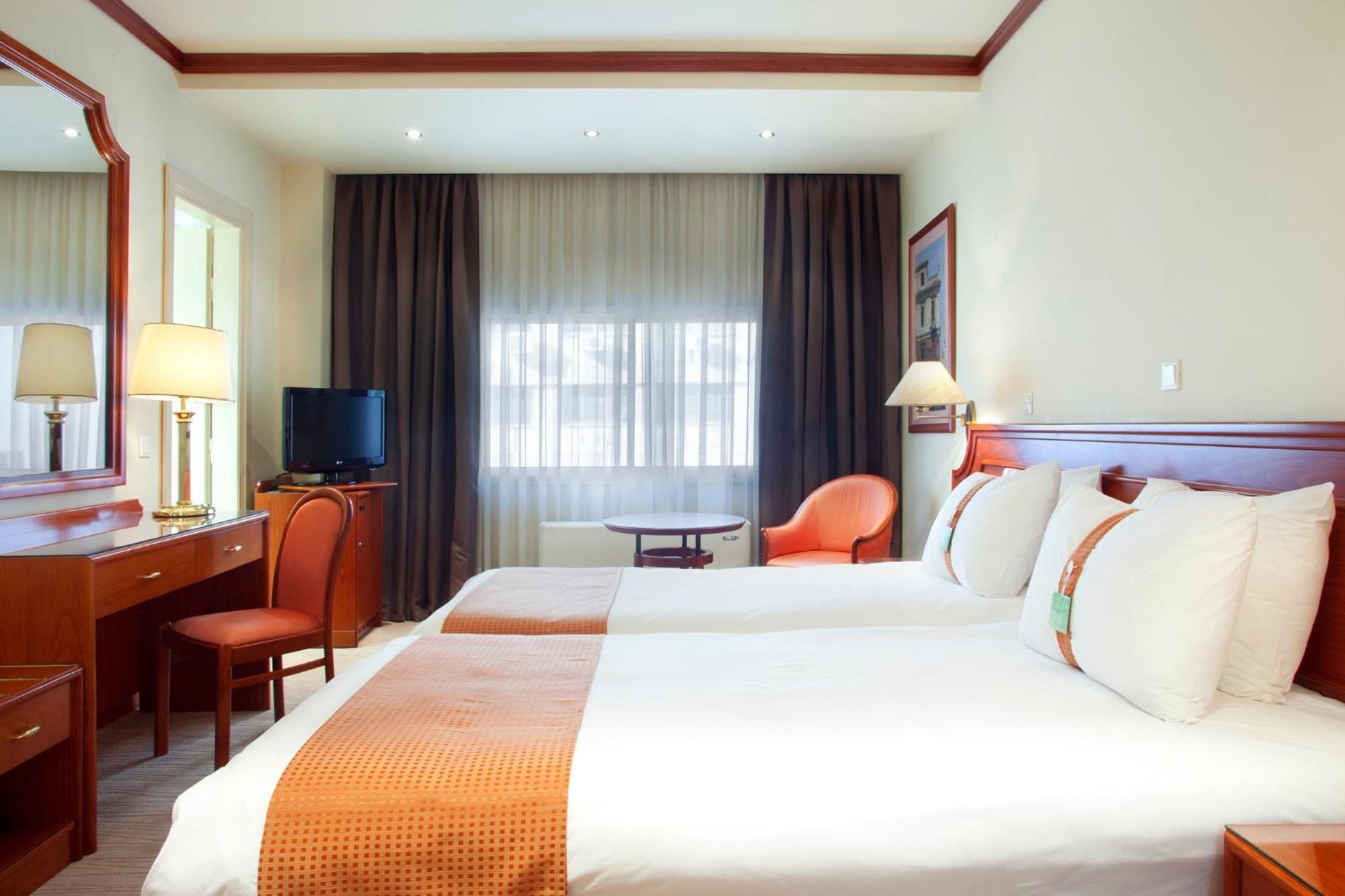 Hotel Holiday By Ihg Thessaloniki