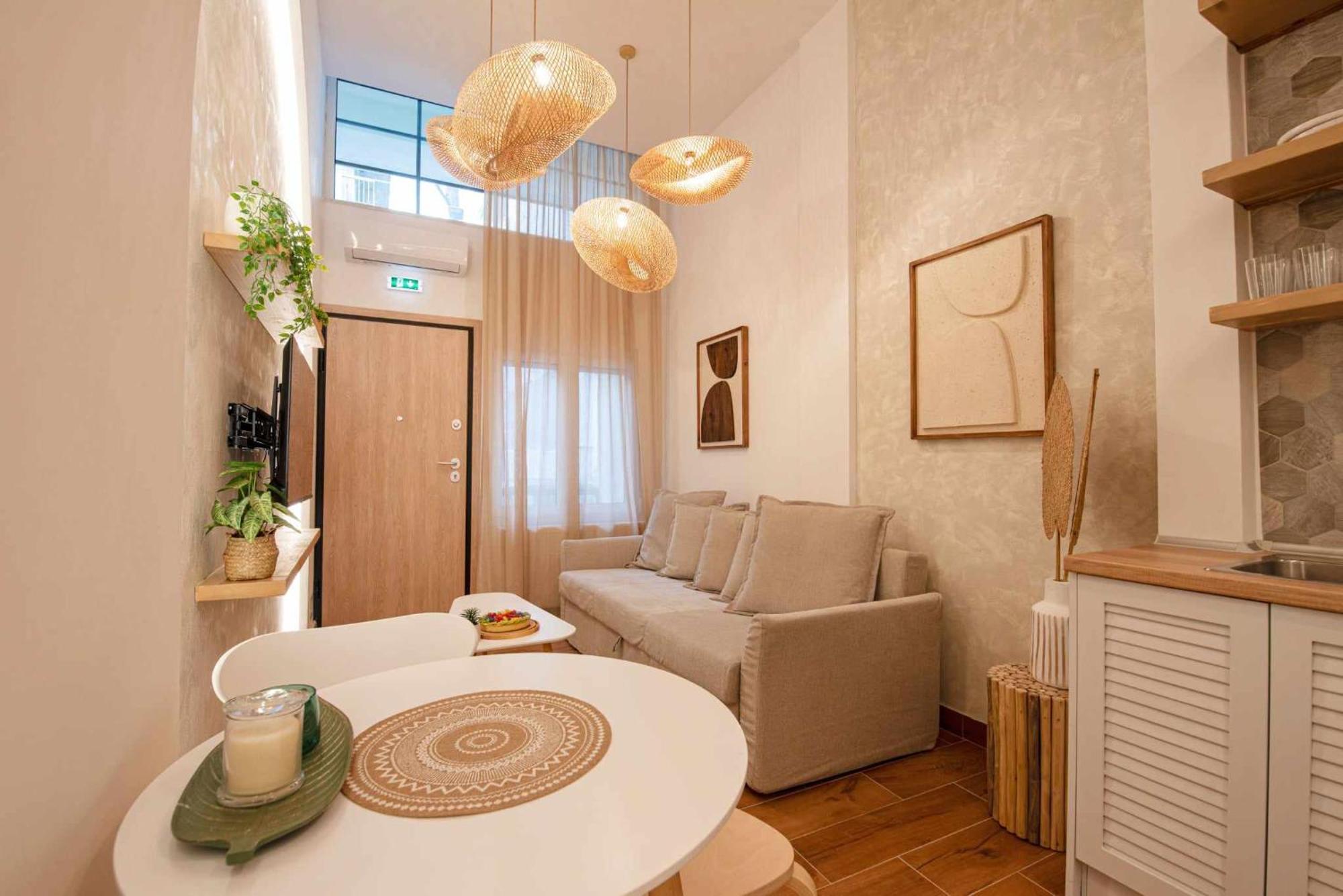 Căn hộ Namaste Lofts Near Seaside *