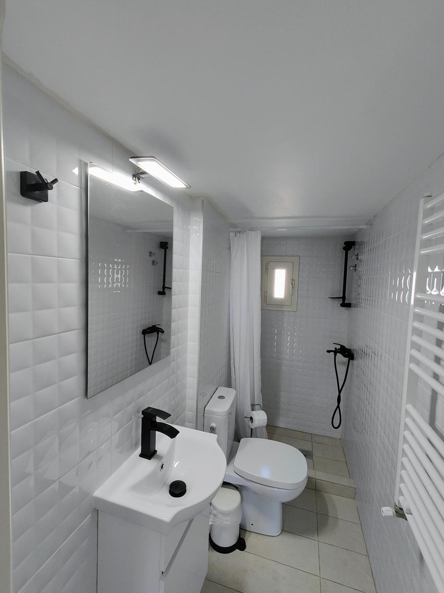 Celestial Garden-thessaloniki's Modern, Eclectic Penthouse With An Amazing View And Veranda
