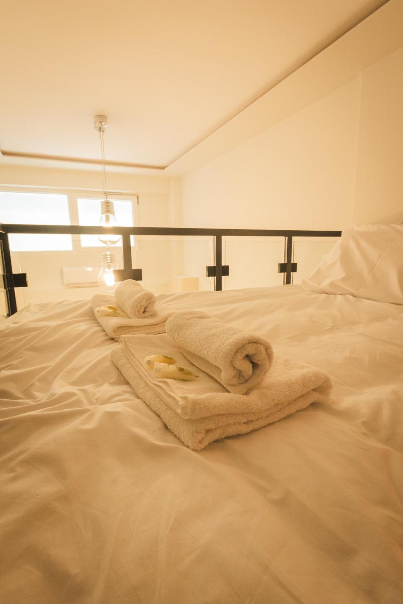 Modern Loft 10mins From Centre