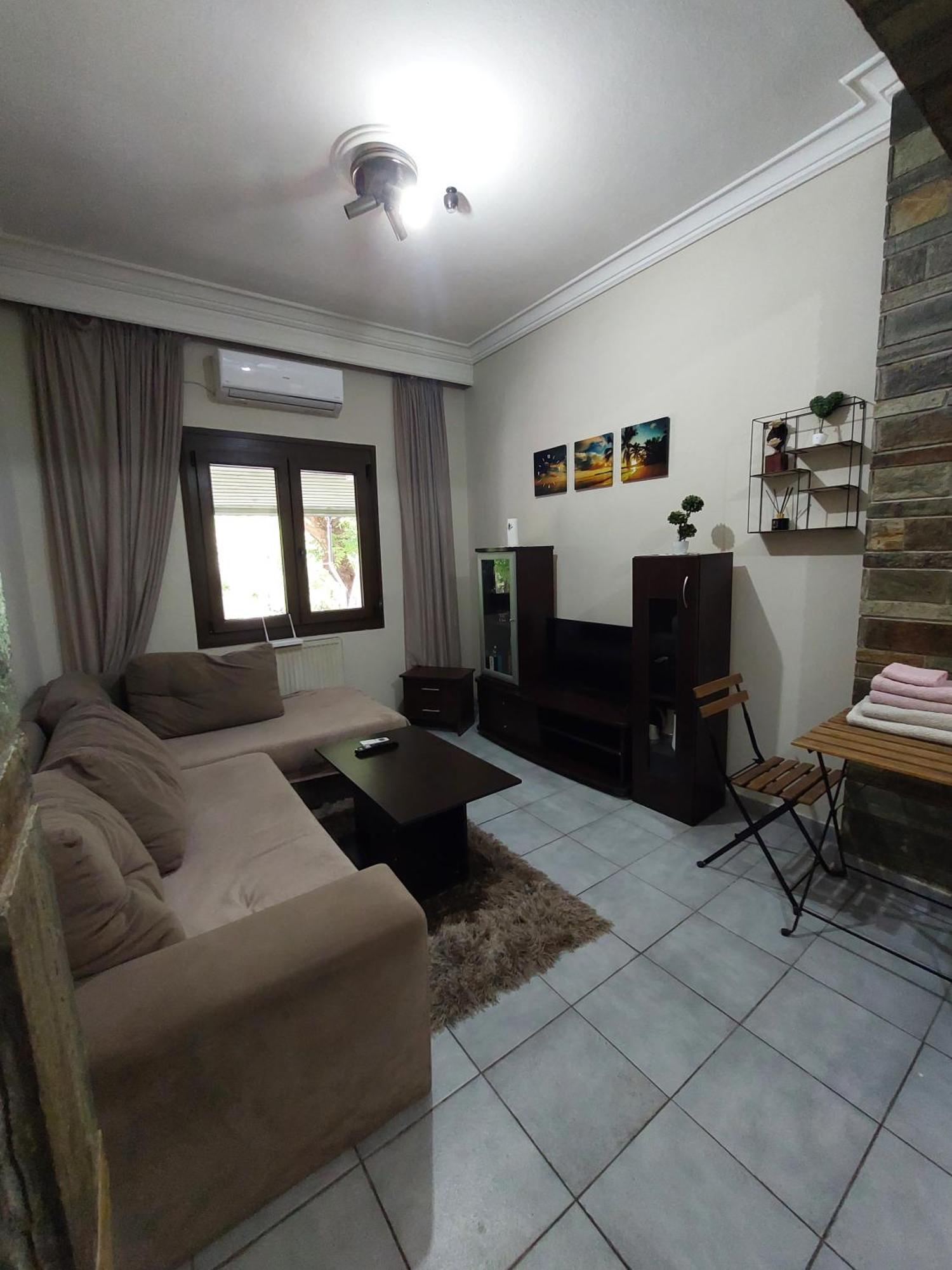 Tsitsihouse Apartment