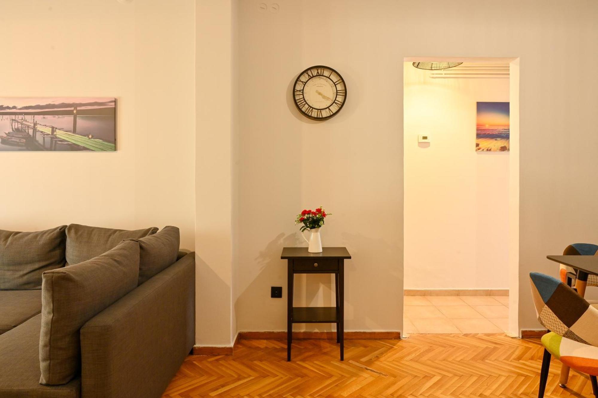 Apartment Center Aristotelous *