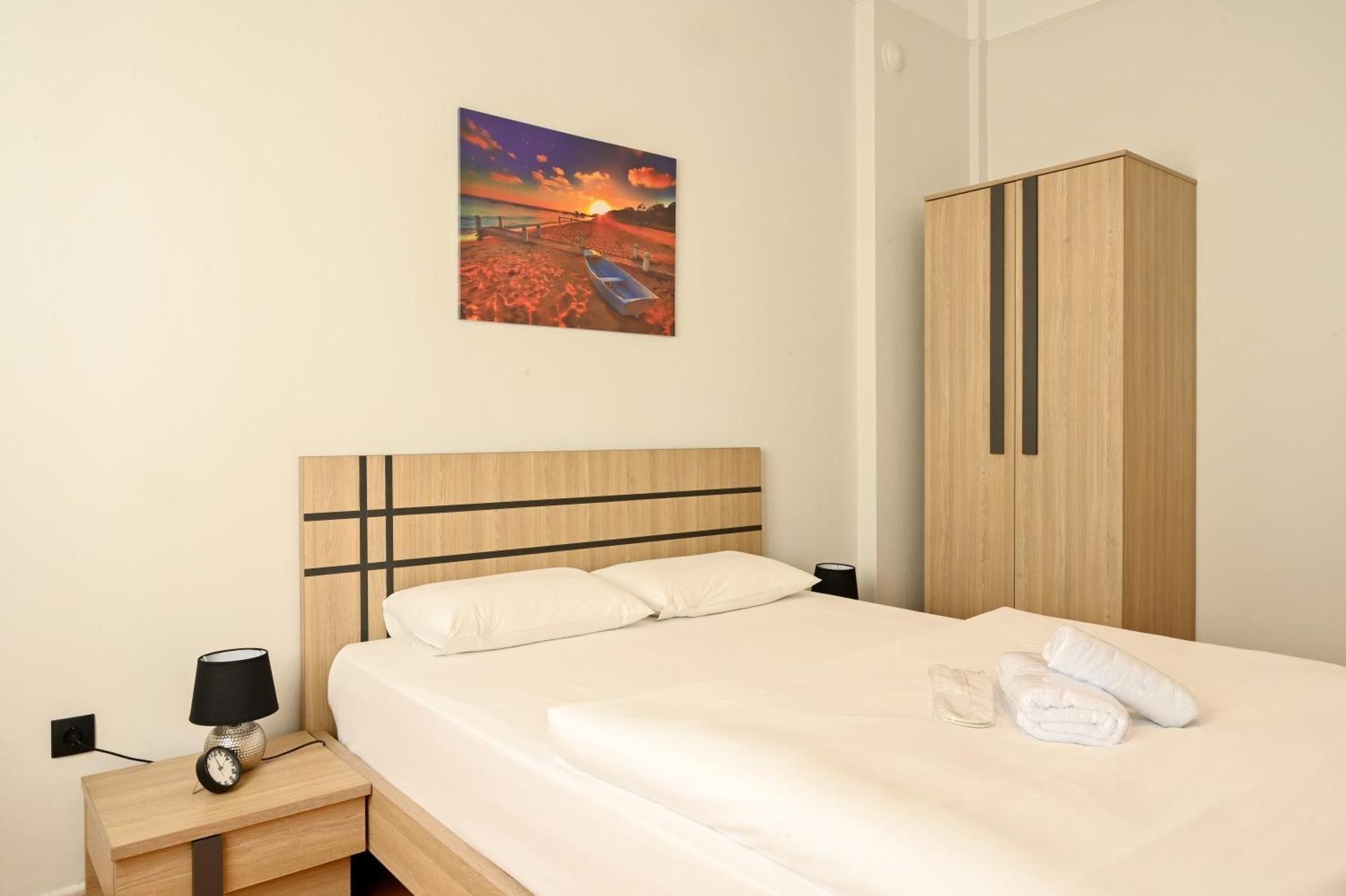 Apartment Center Aristotelous *