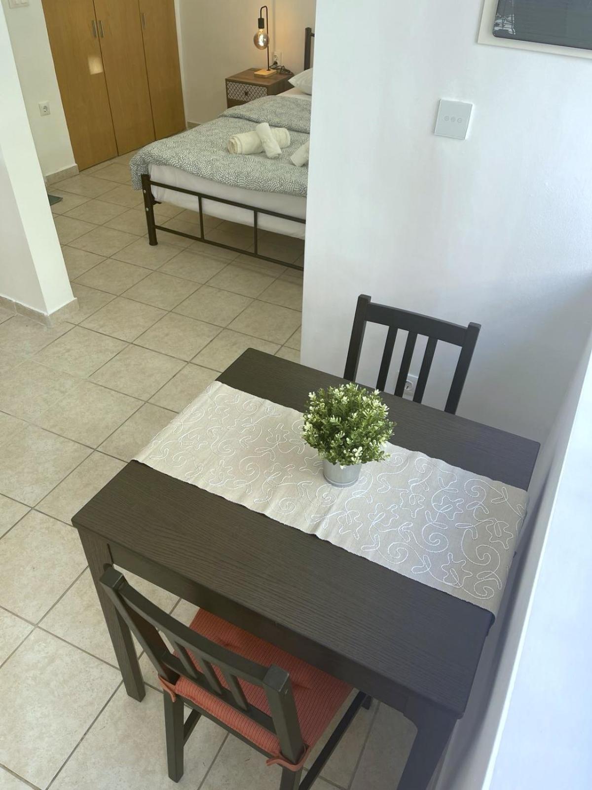 Apartment Skg Retreat Emerald - 5min Walk From Seafront