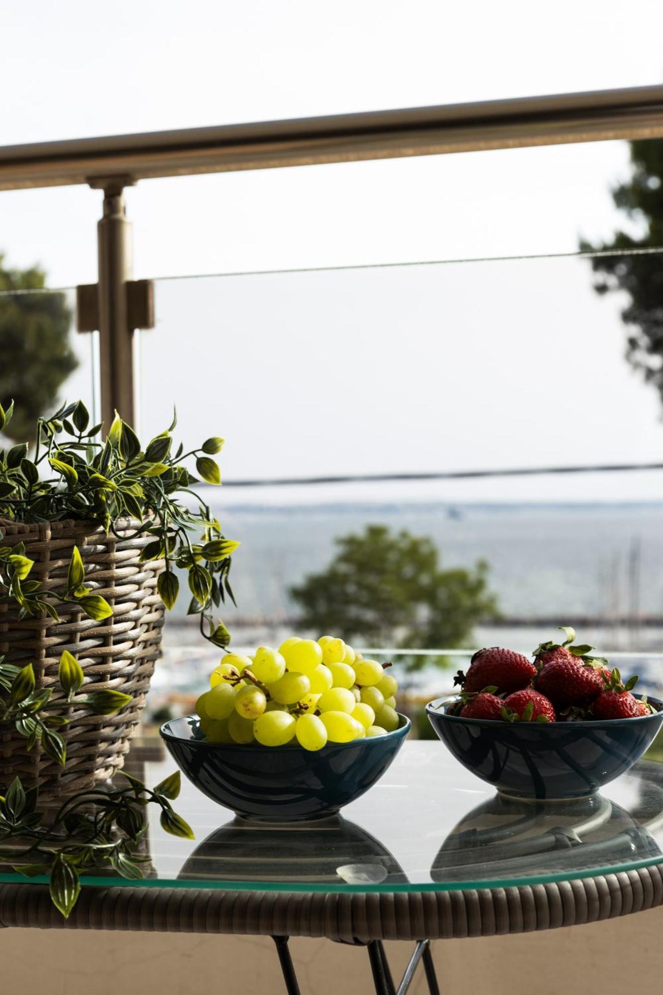 Champagne Sea View By Binobi! * Thessaloniki