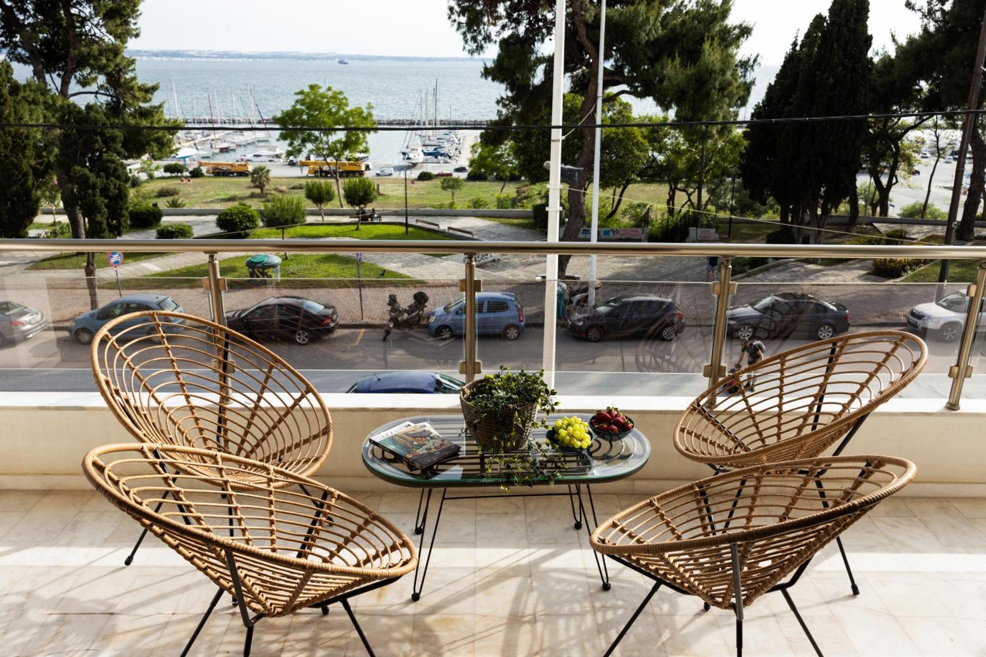Champagne Sea View By Binobi! Apartment