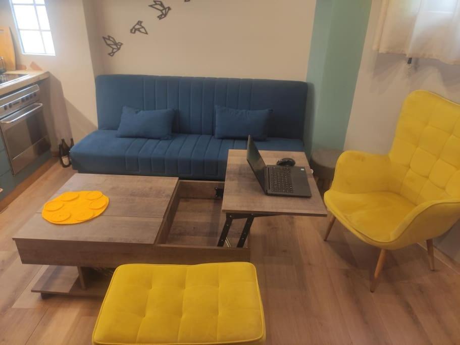 Apartment Floating, Cosy 8' Walk From The Seaside *
