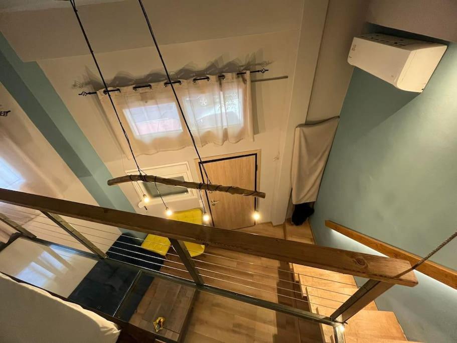 Floating, Cosy 8' Walk From The Seaside * Thessaloniki