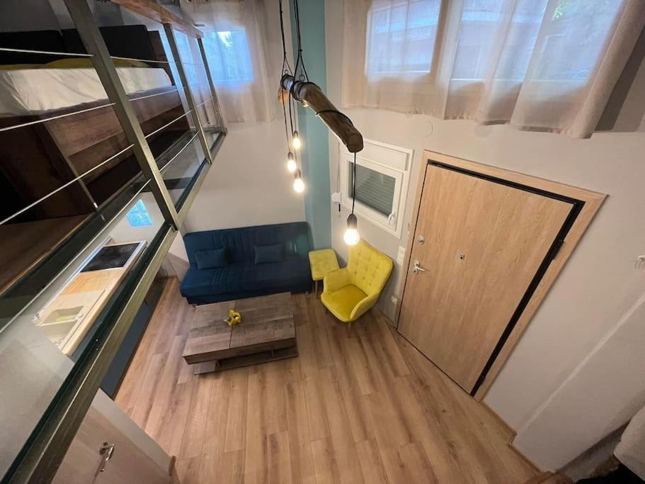 Floating, Cosy 8' Walk From The Seaside * Thessaloniki