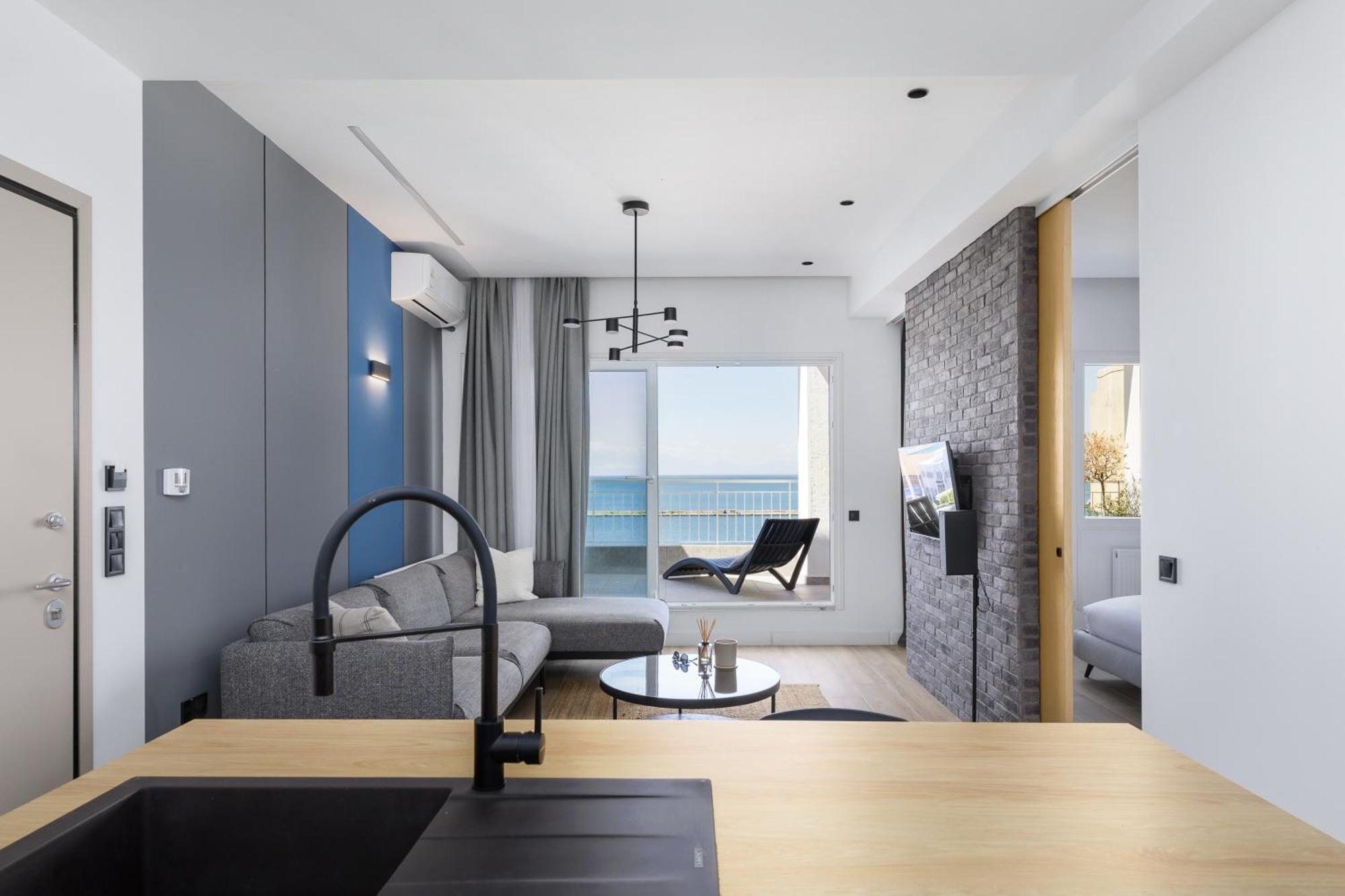 Oddity Seafront Penthouse Thessaloniki