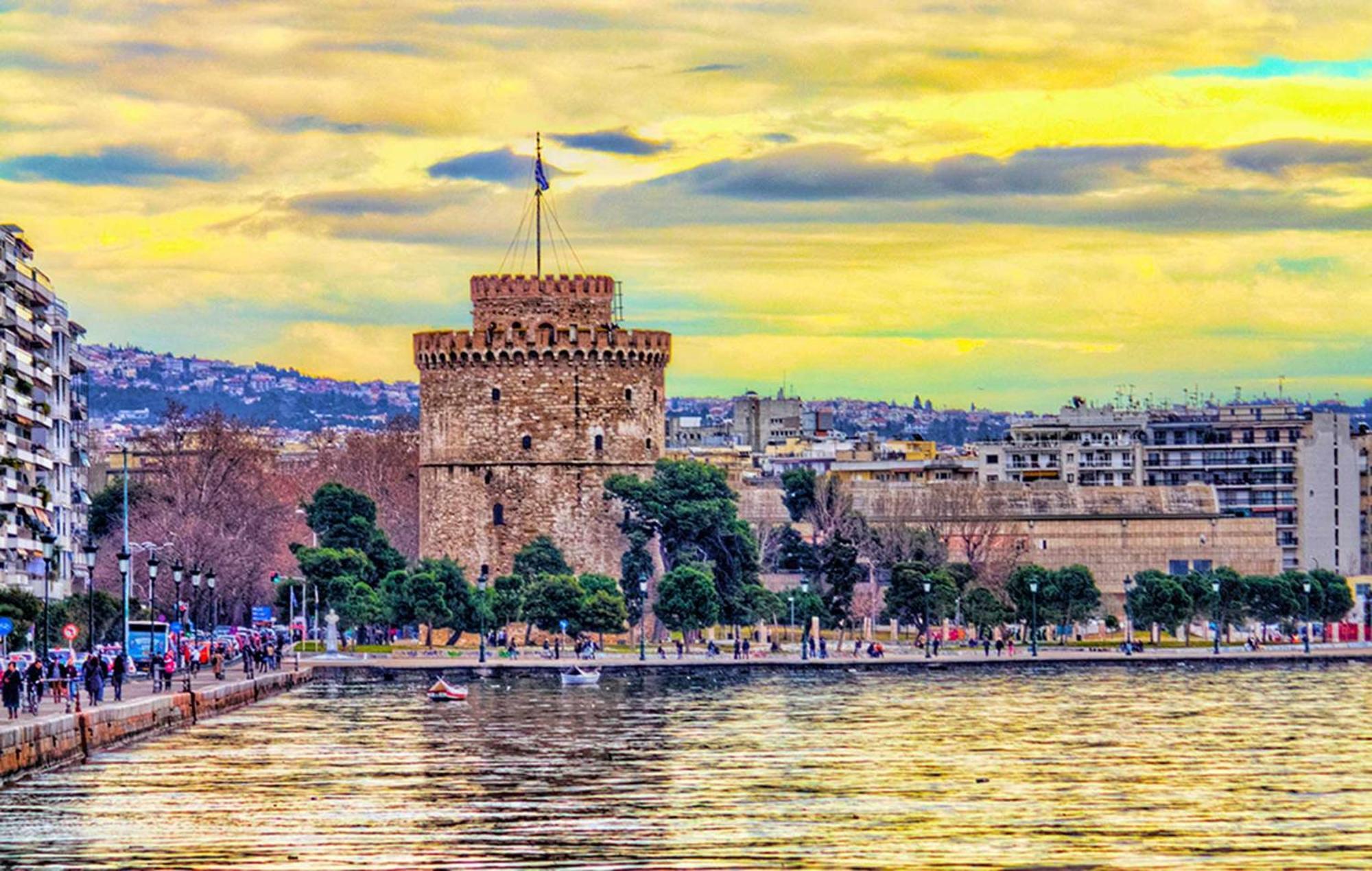Happiness With Terrace. Thessaloniki