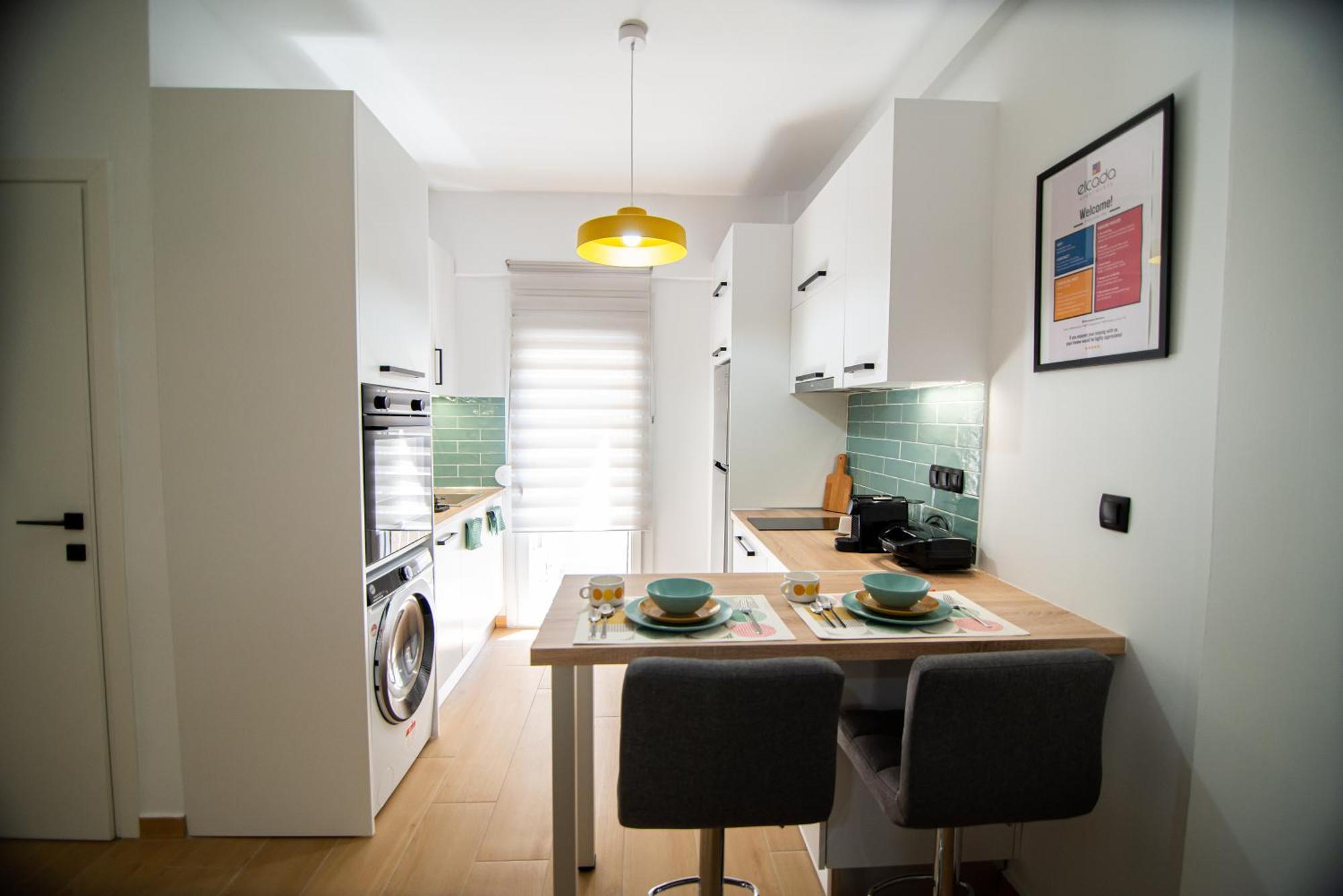 Daire Elcada Apartments-ano Poli